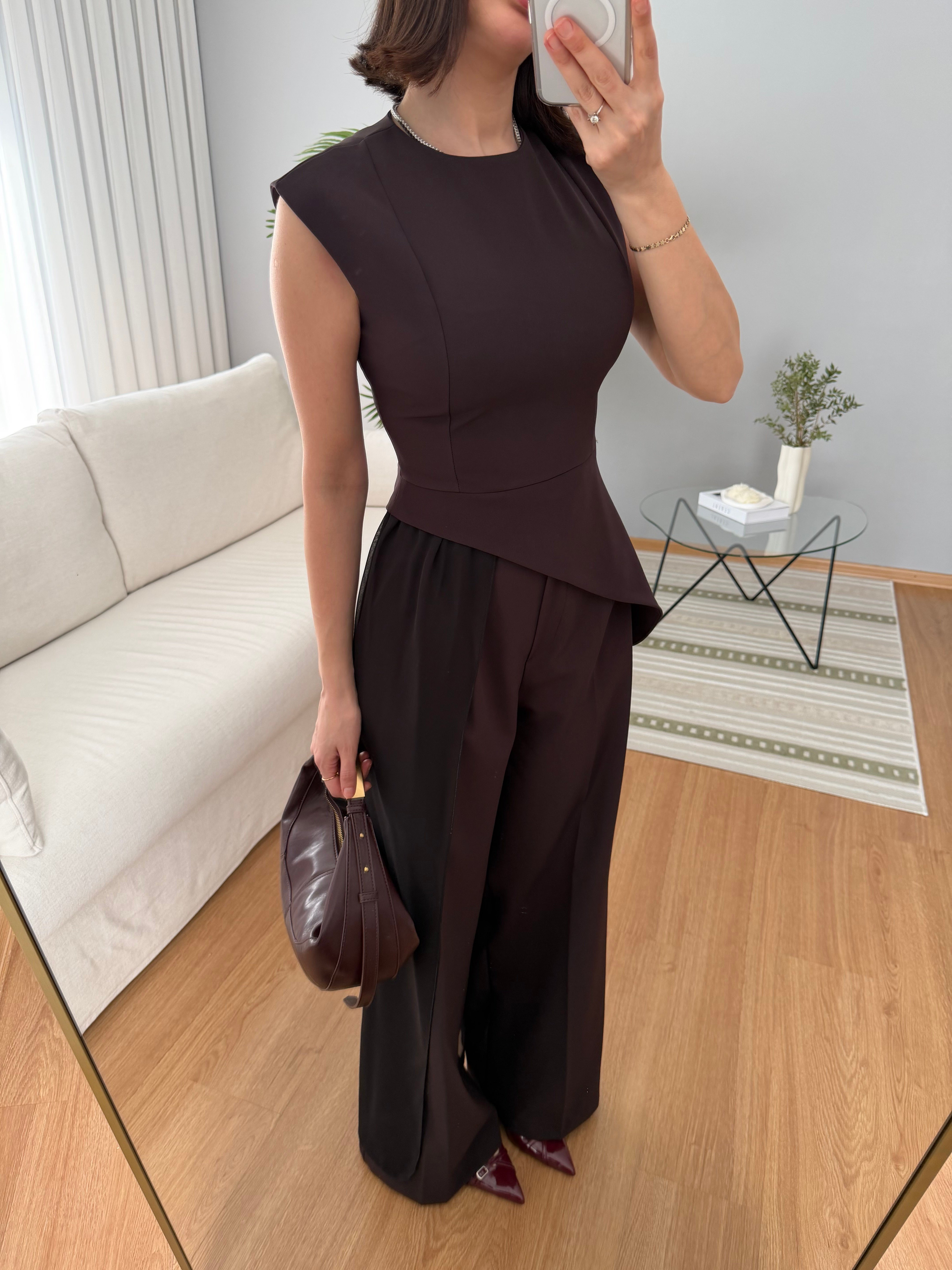 Marguerite Tül Detaylı Takım