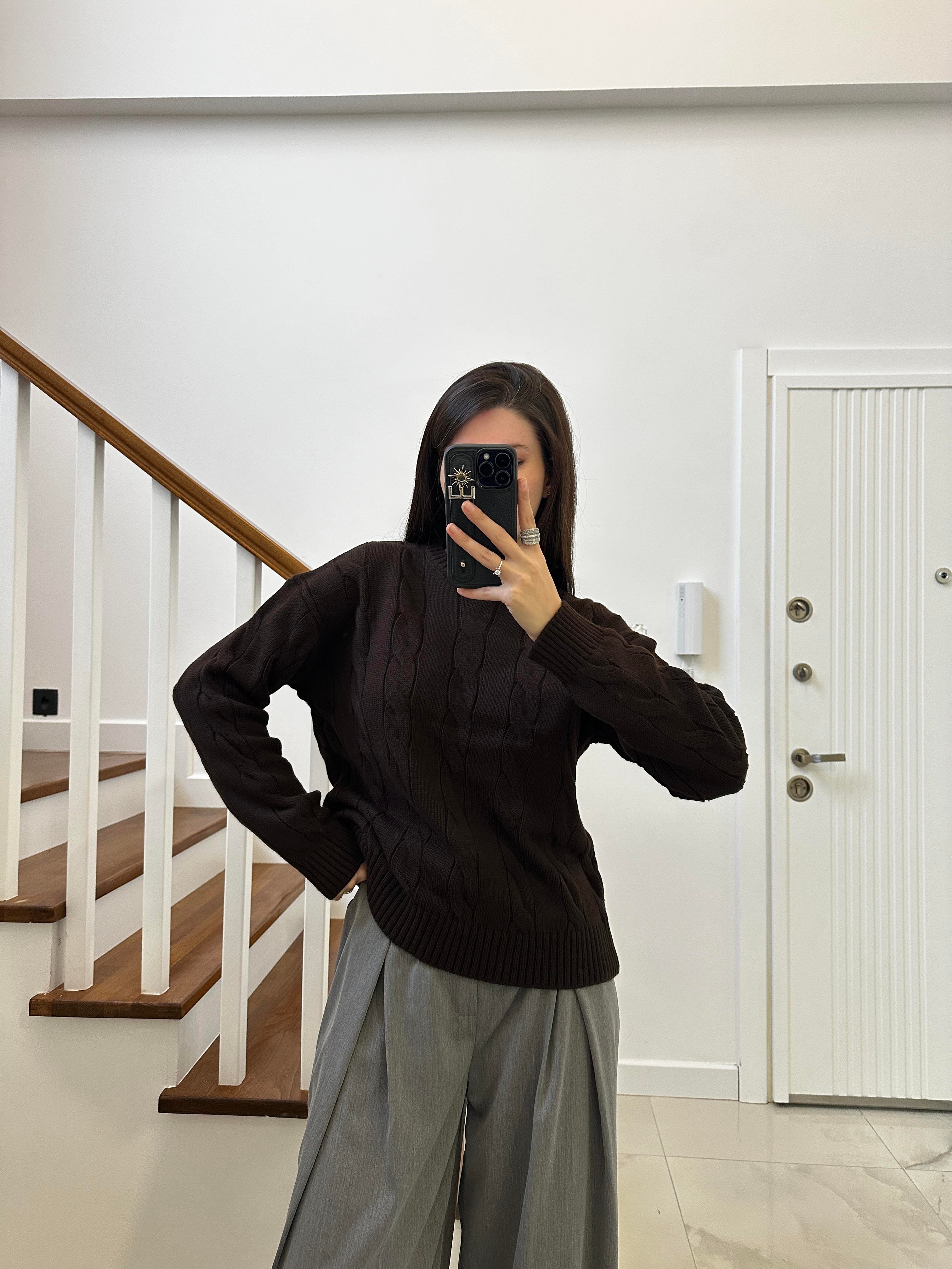 Örgü Model Kahve Rengi Kazak