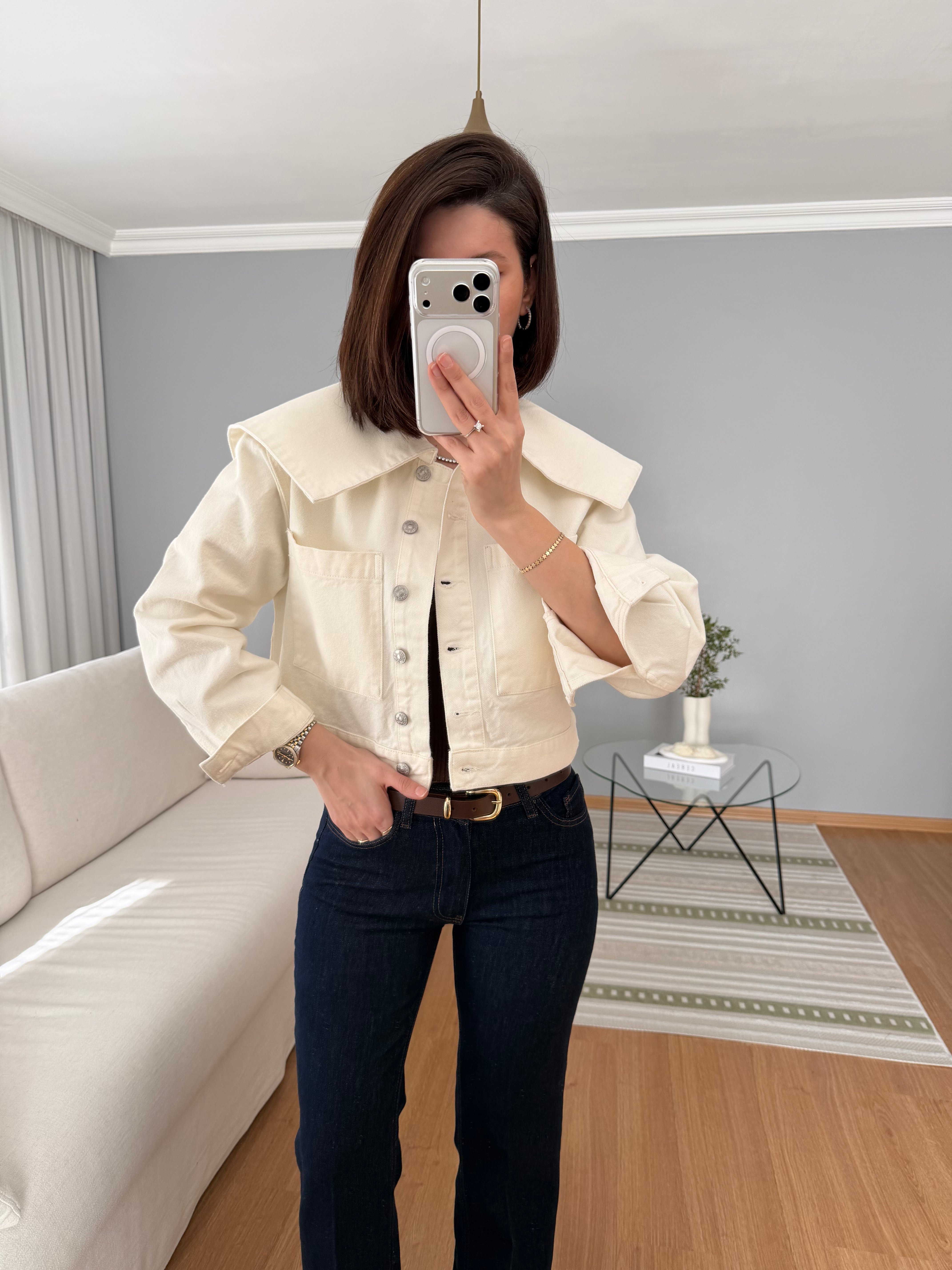 Pelerin Yaka Ekru Denim Ceket 