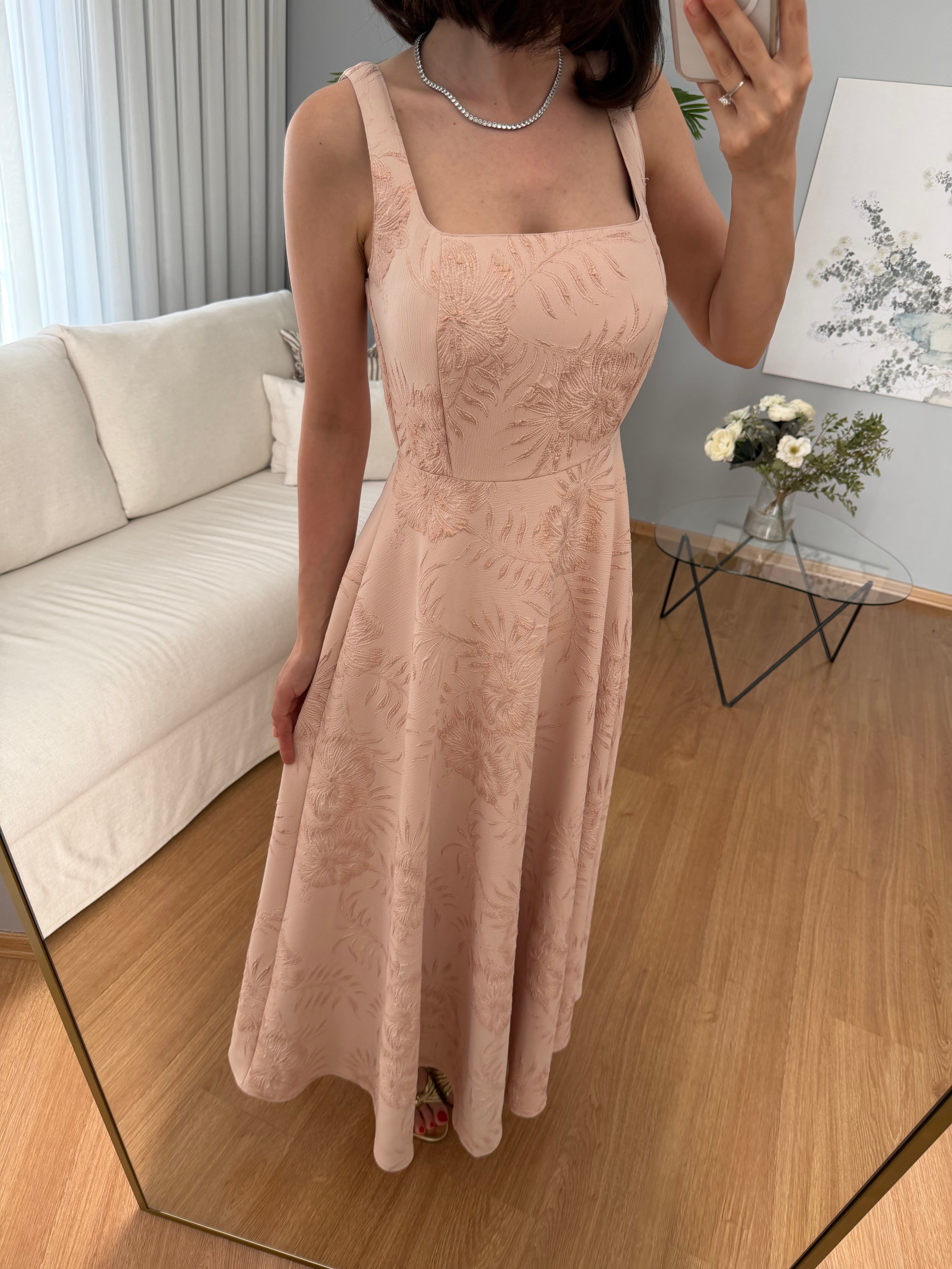 Perla Pembe Renk Elbise 