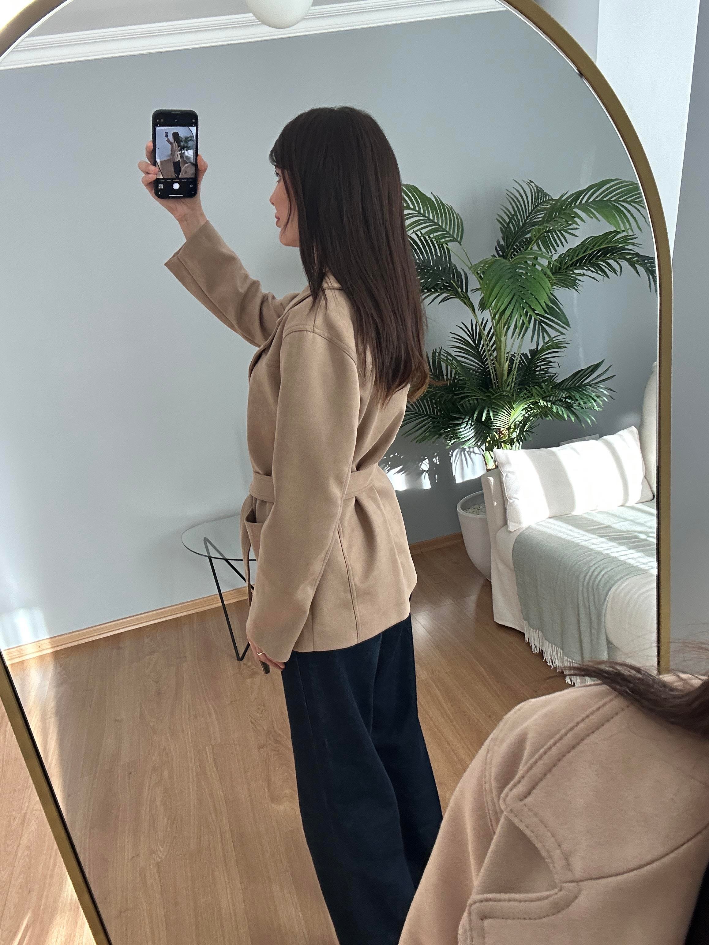 Premium Bej Kuşaklı Süet Ceket 