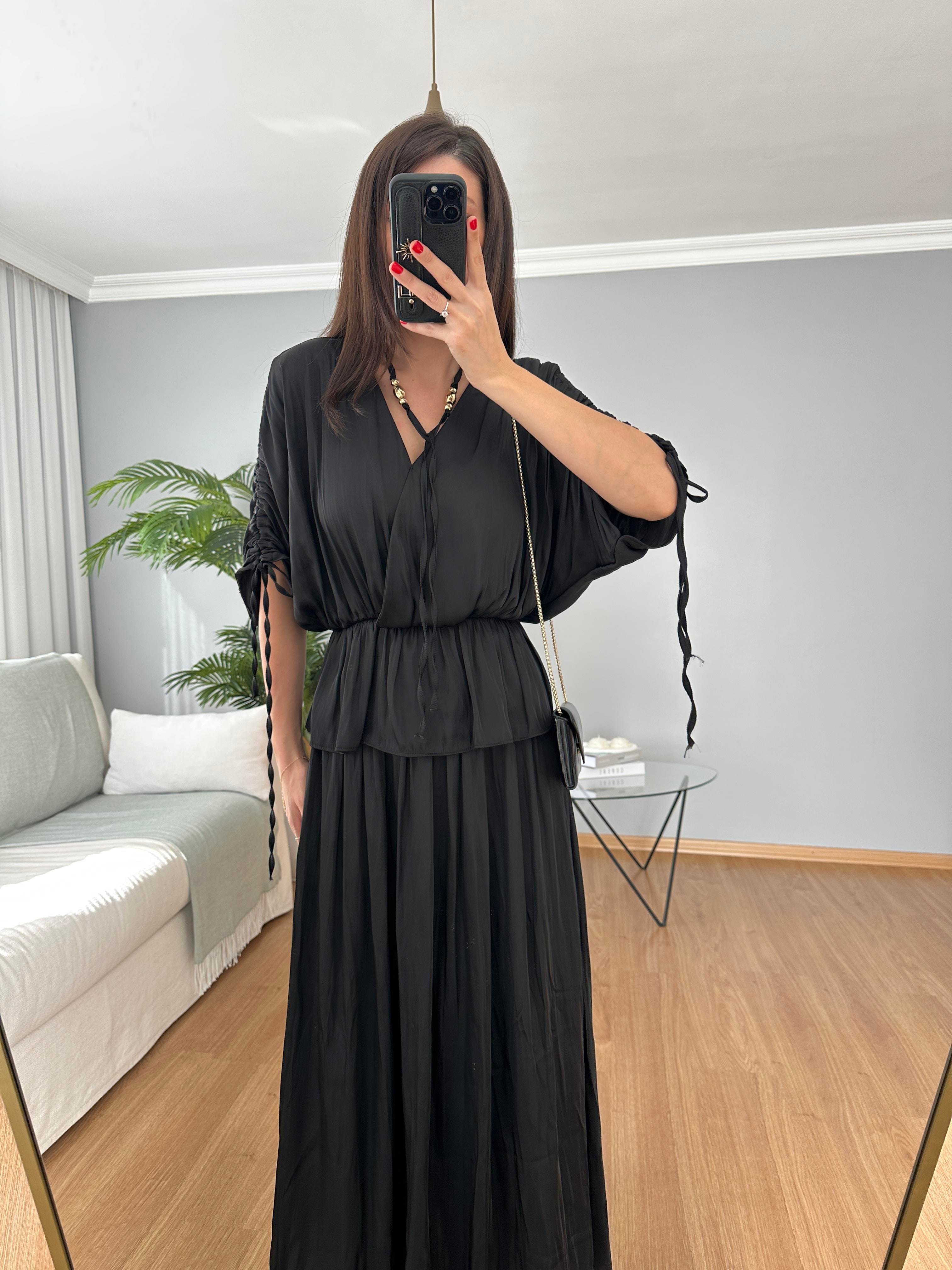 Satina Siyah Takım