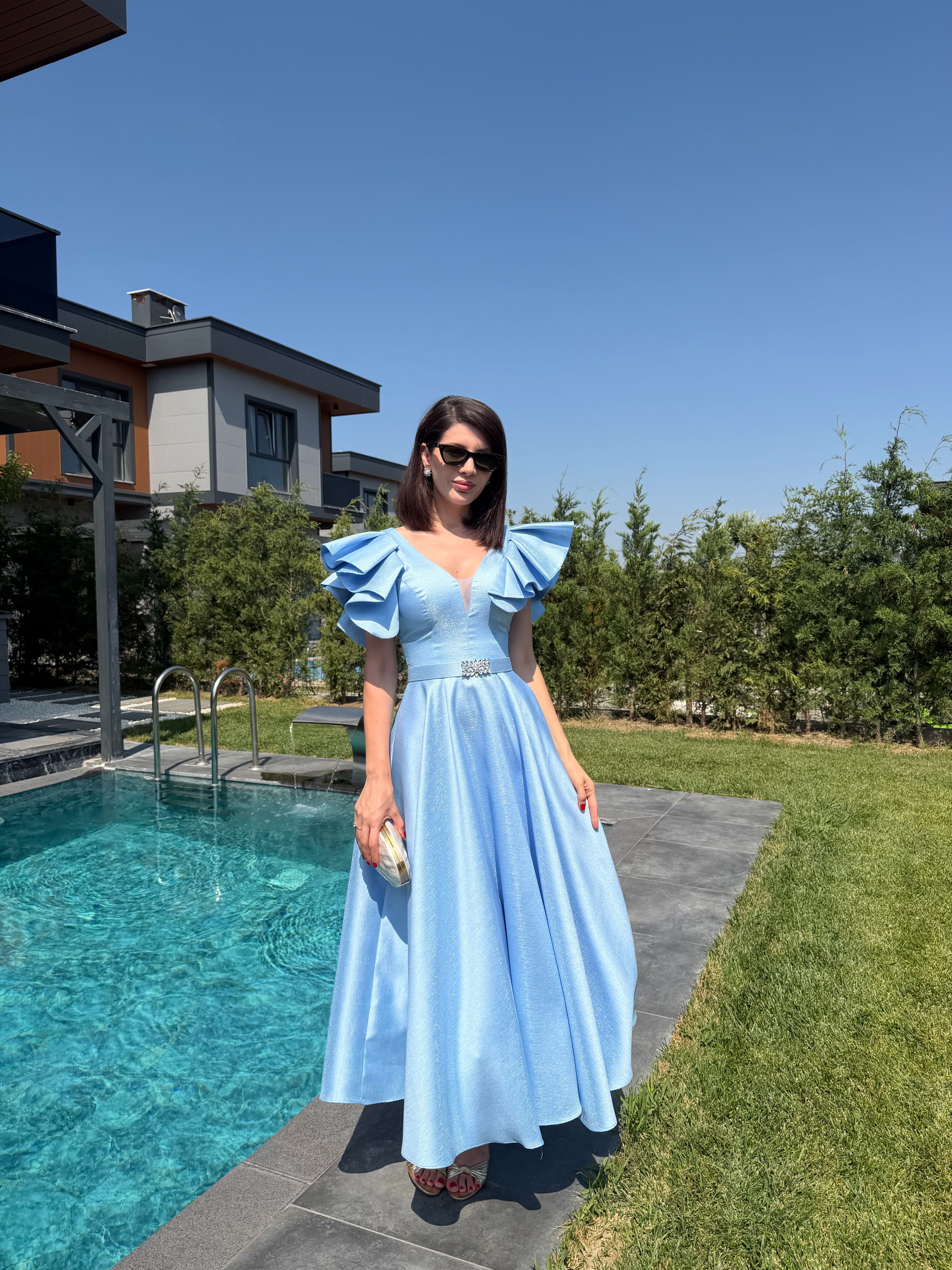 Sindy Baby Blue Taşlı Kemerli Maxi Elbise