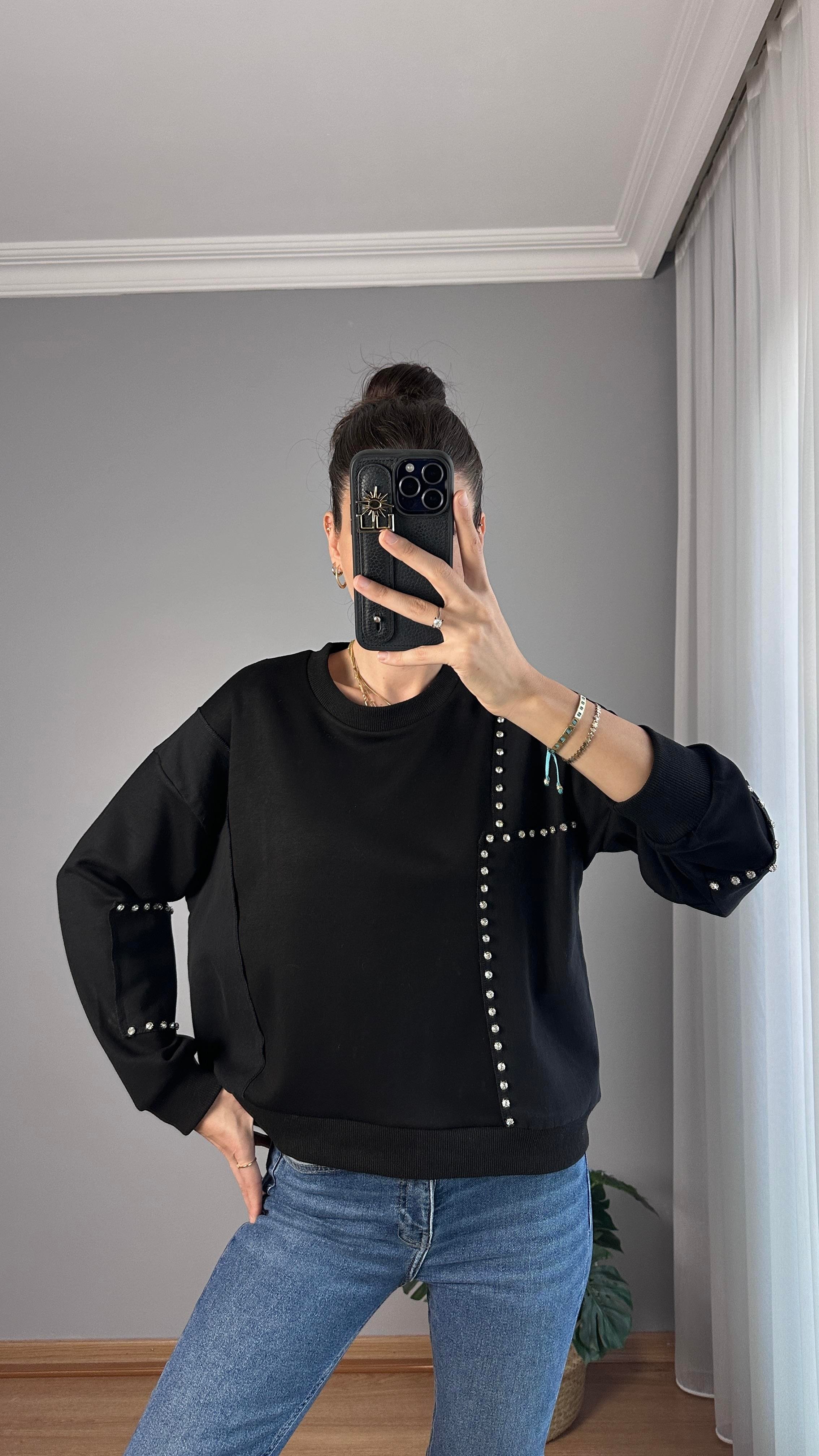 Taş Detaylı Sweatshirt