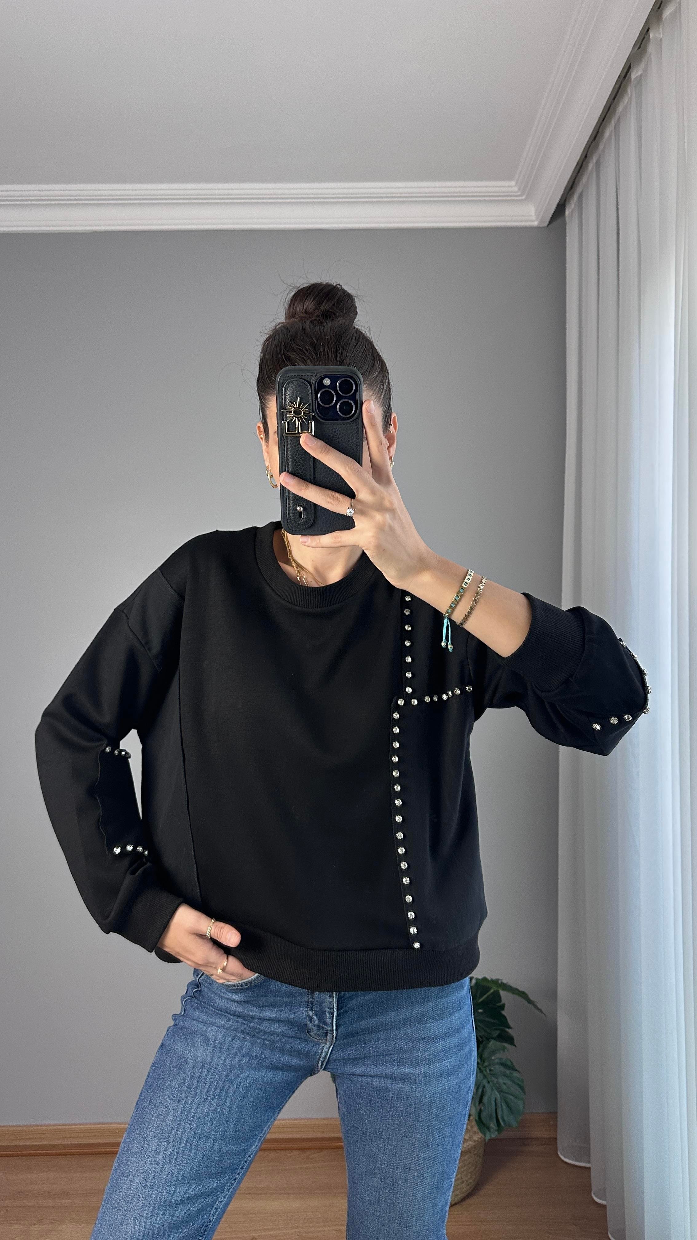 Taş Detaylı Sweatshirt