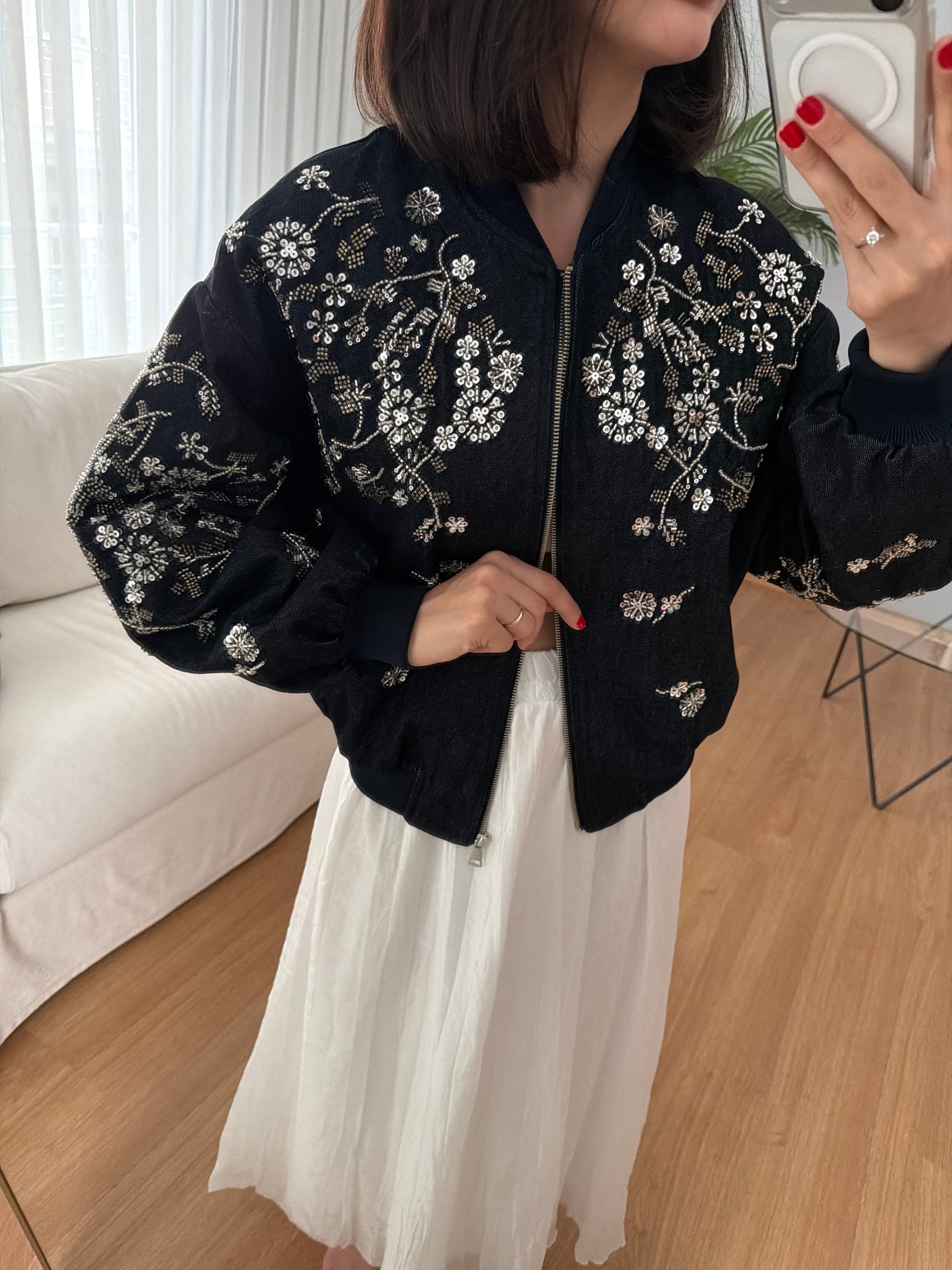 Taş İşlemeli Denim Ceket