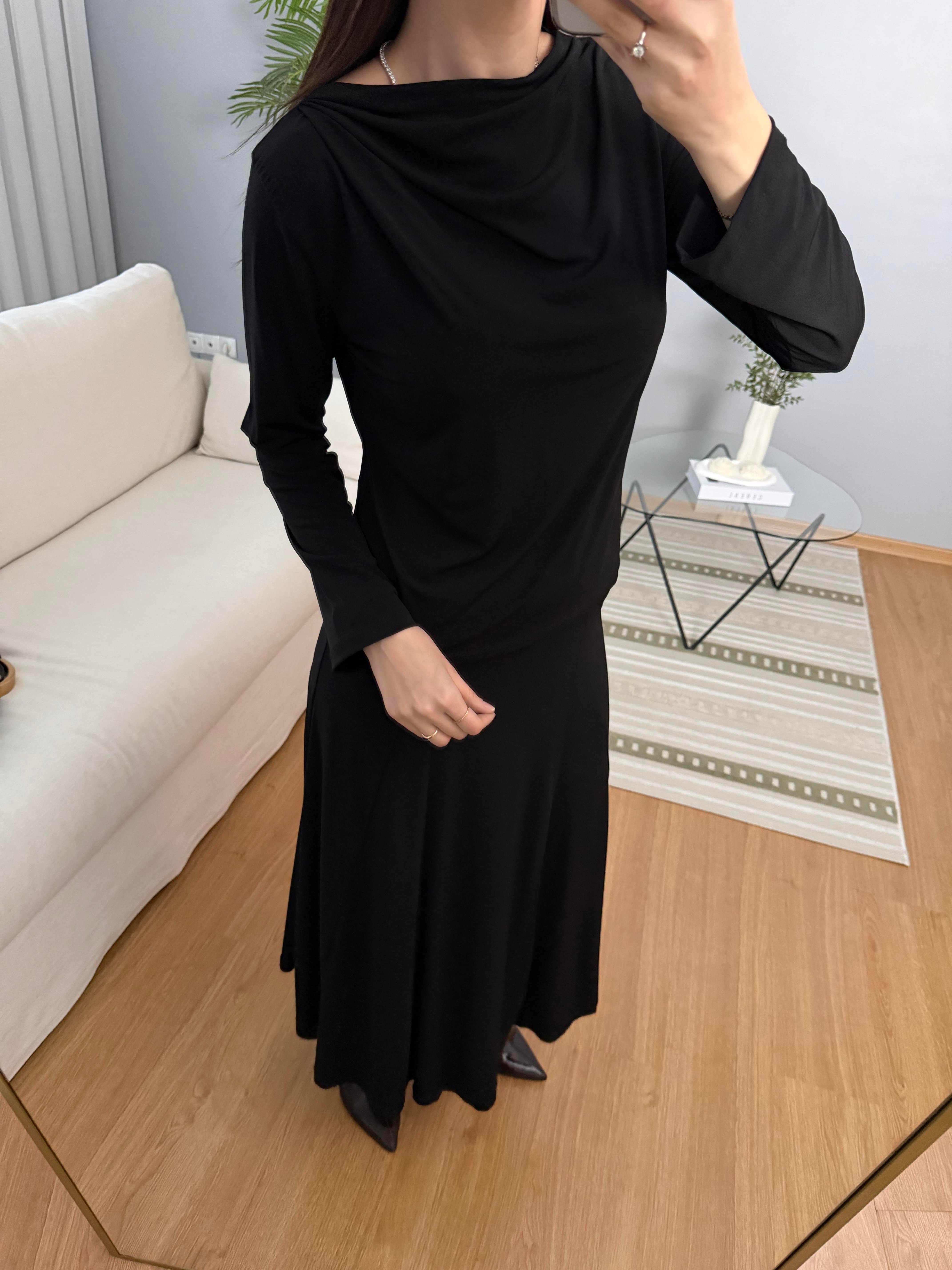 Trende Siyah Etekli Bluz Takım