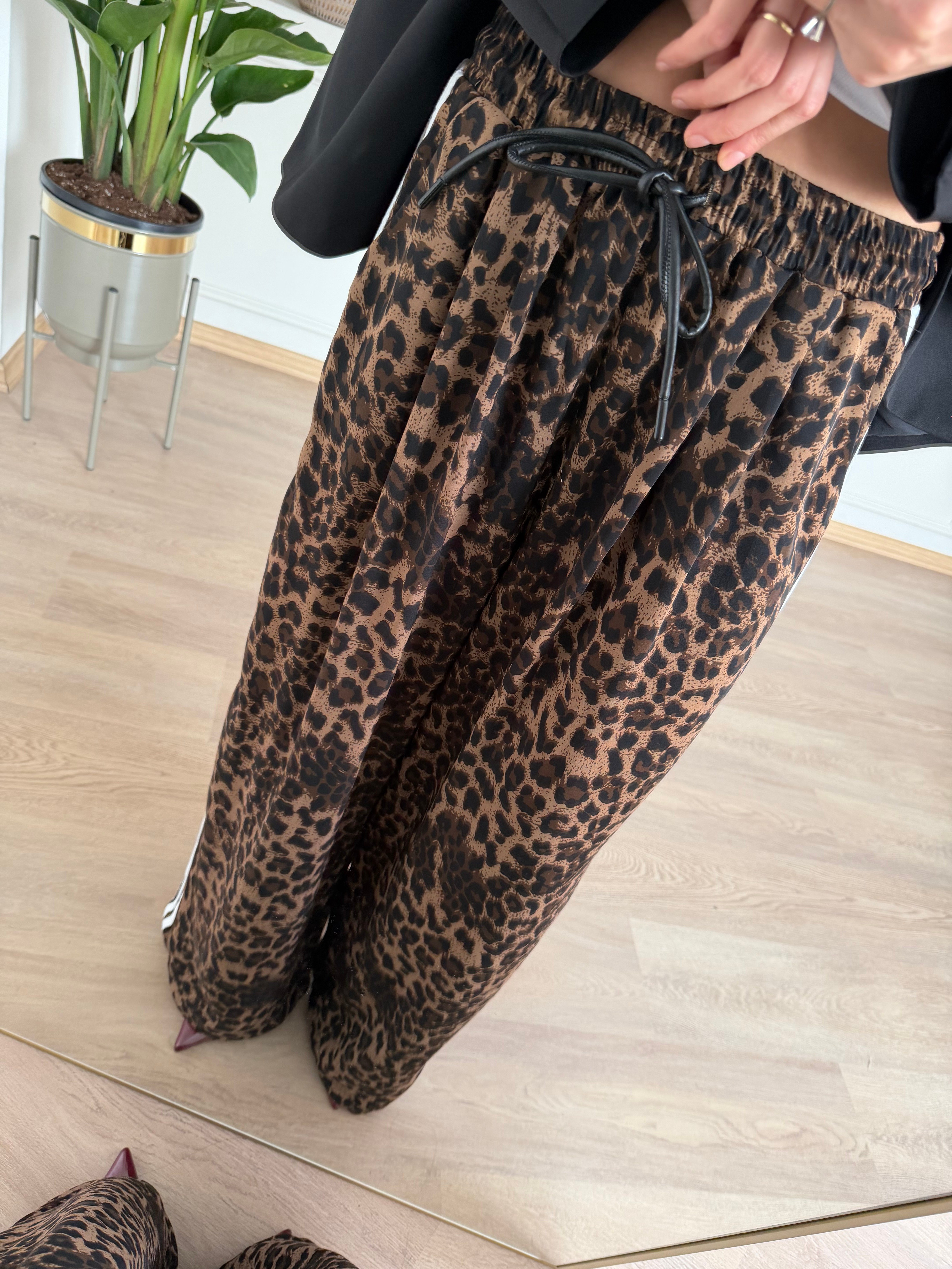 Üç Çizgili Leopar Pantolon