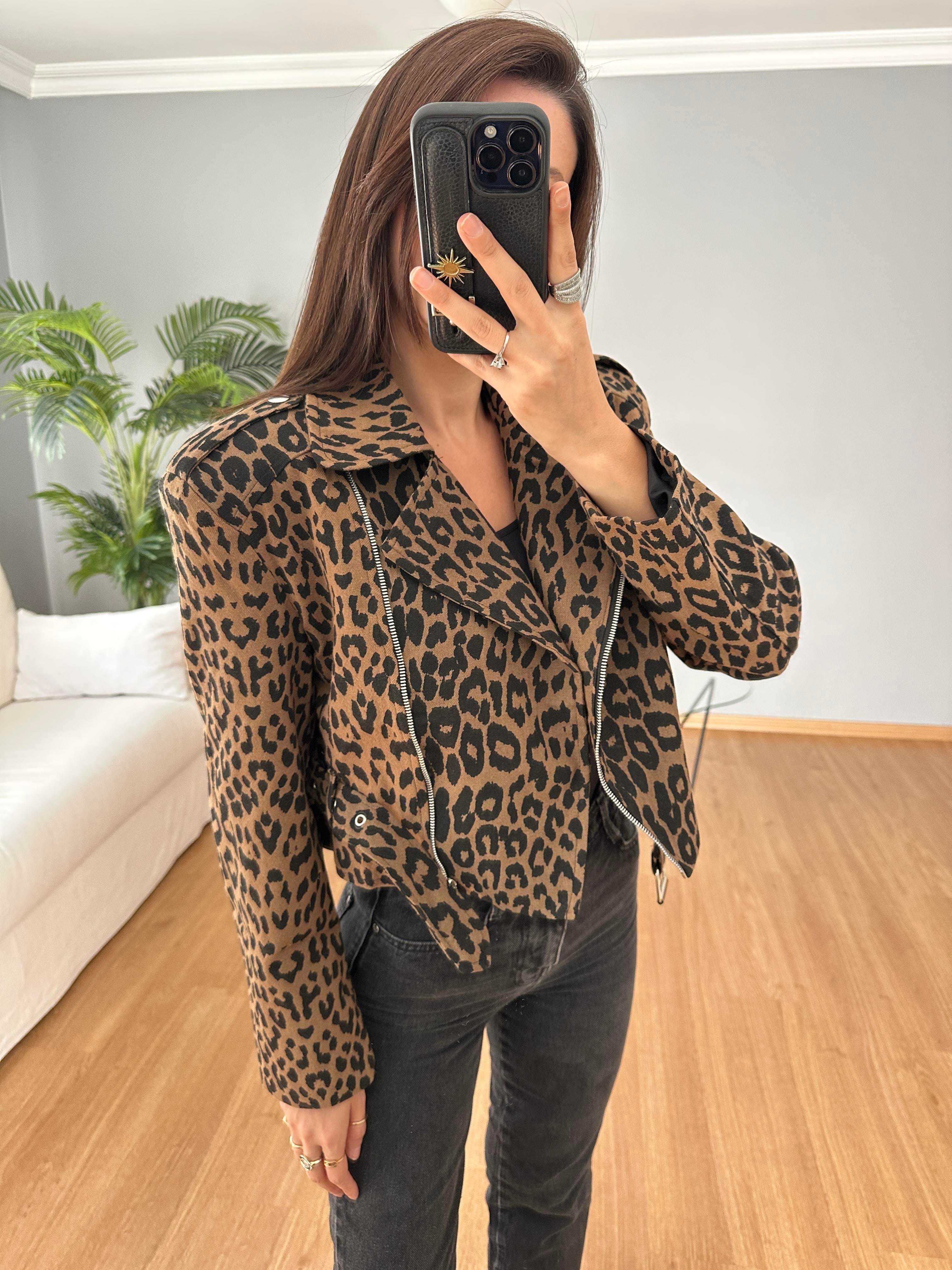 Vatkalı Leopar Ceket