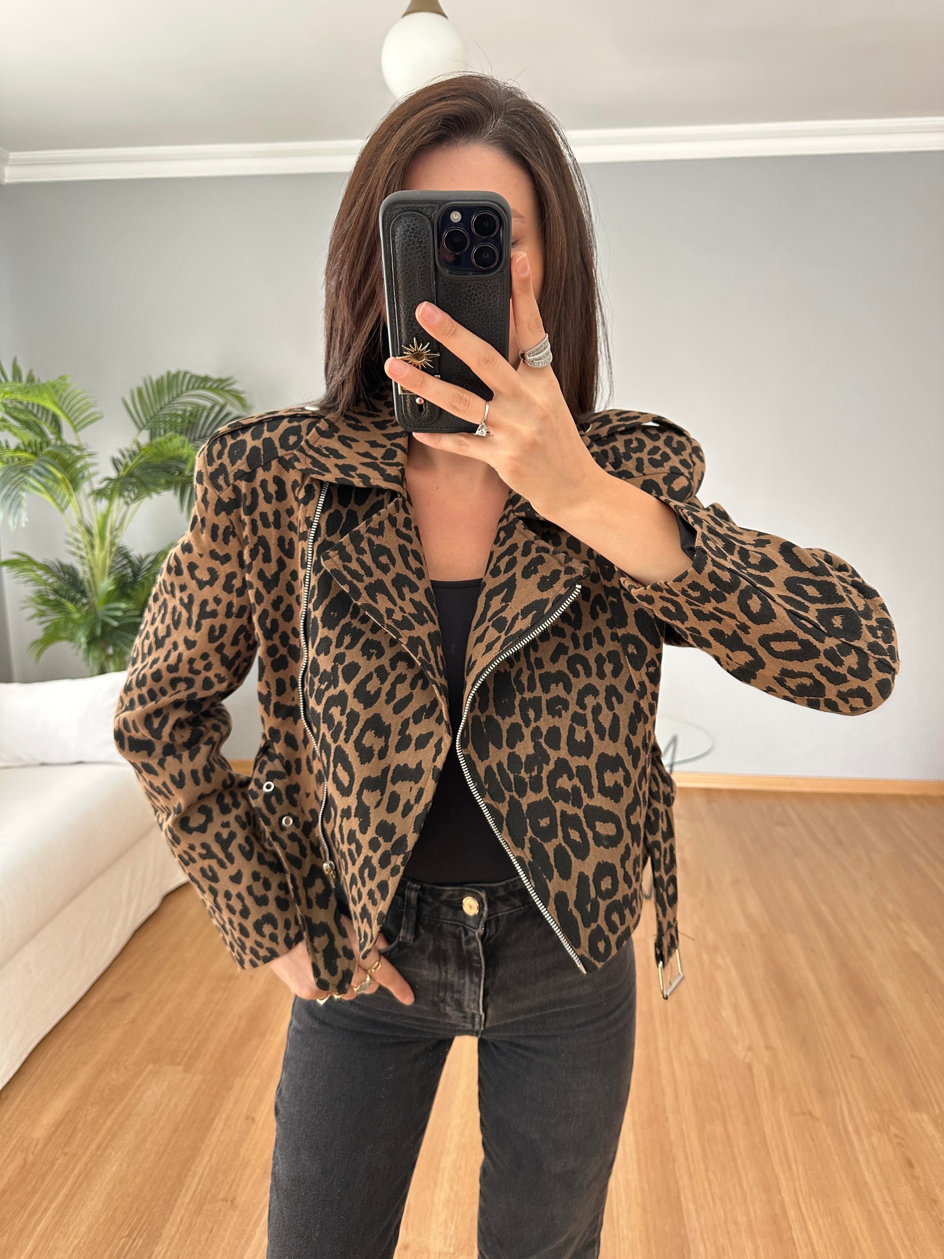 Vatkalı Leopar Ceket
