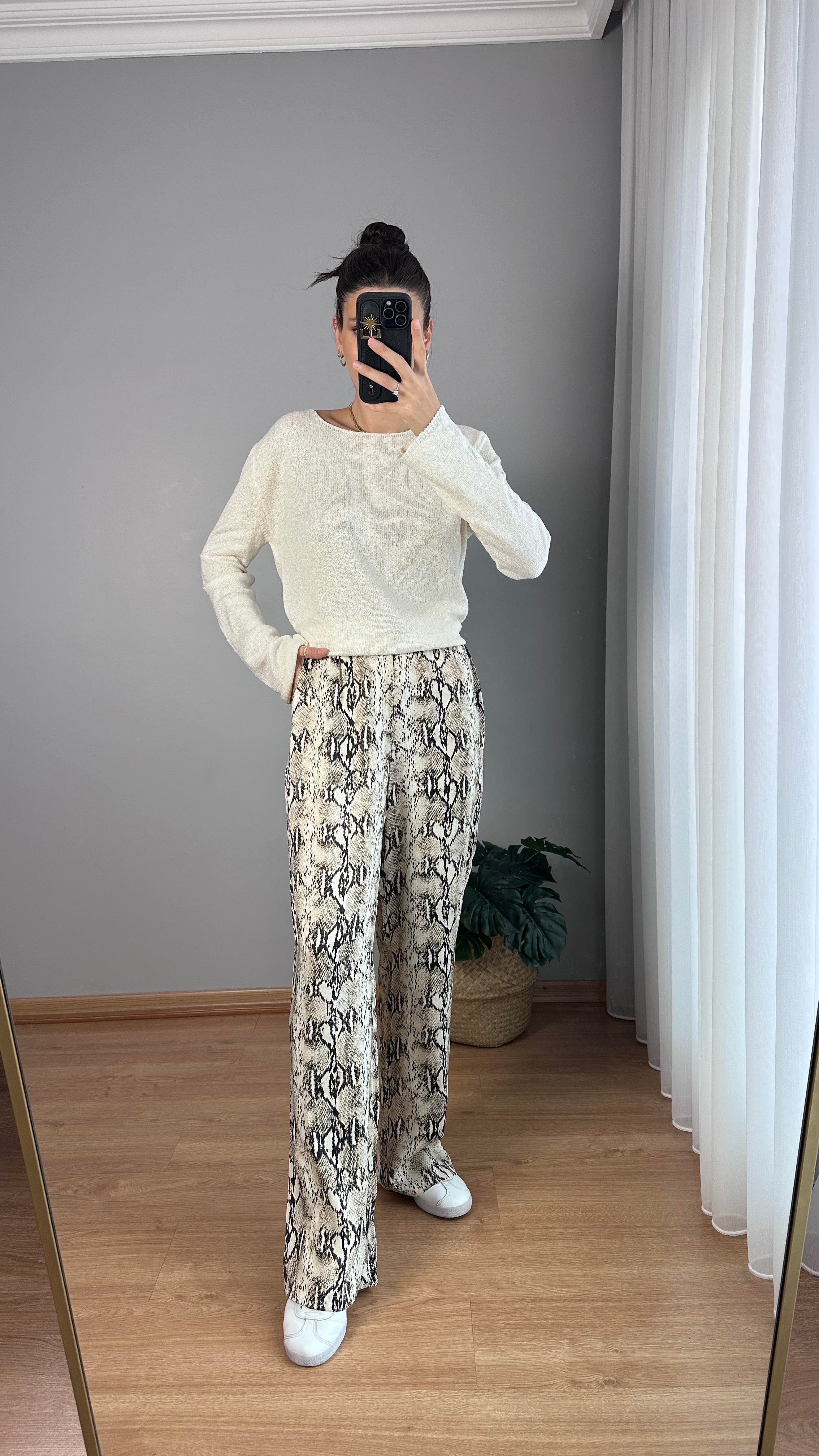 Yılan Motifli Rahat Pantolon