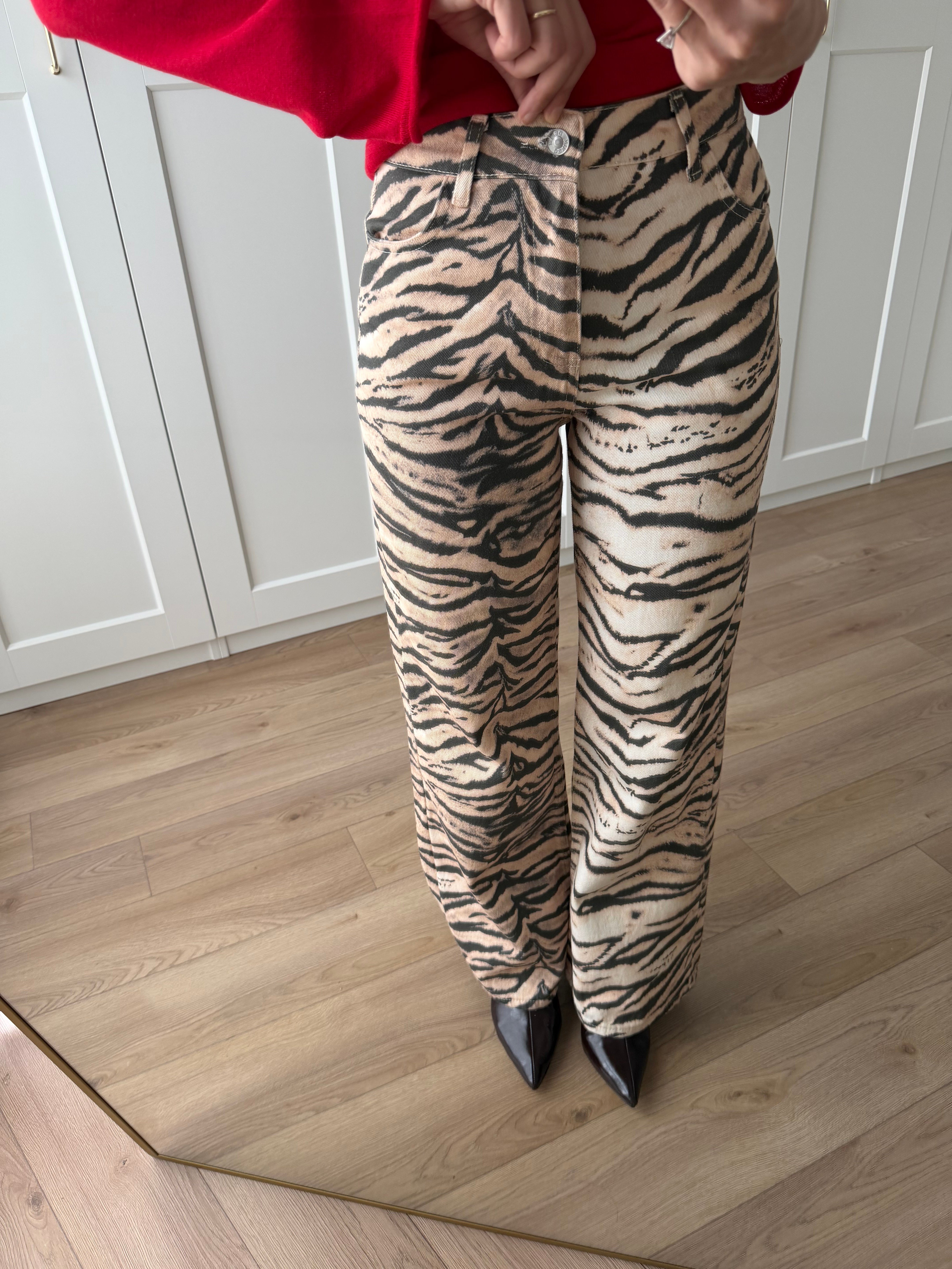 Zebra Desenli Düz Kesim Pantolon