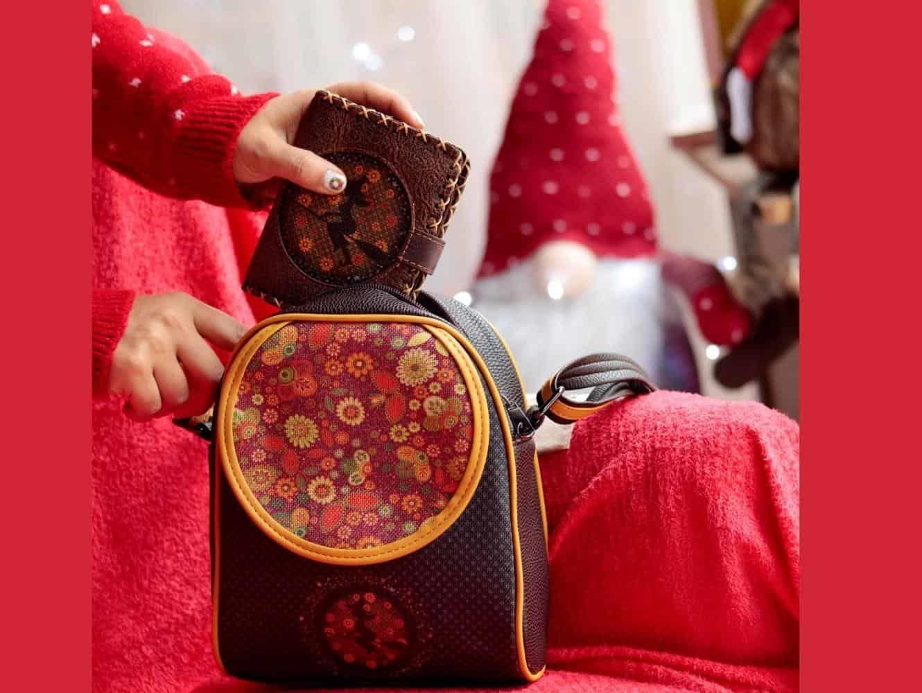 Cadı Figürlü Küçük Postacı Çanta ve Küçük Cüzdan Kombin
