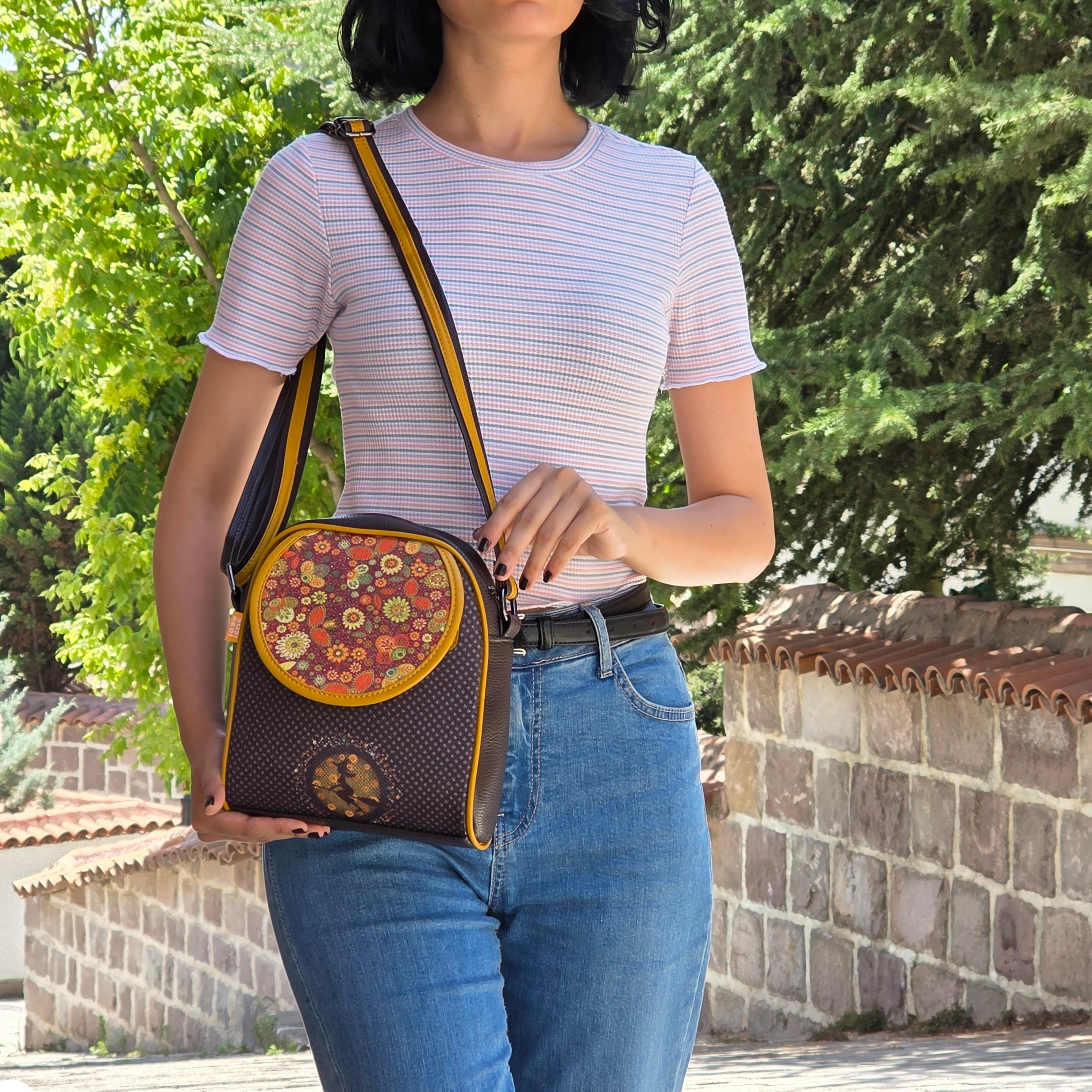 Cadı Figürlü Küçük Postacı Omuz Çantası Etnik Bohem Style - Kahverengi