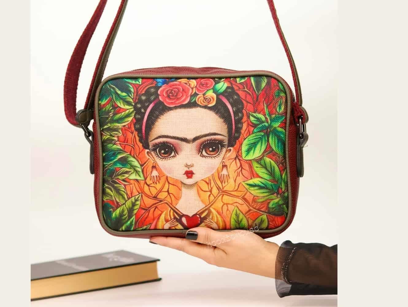 Frida Tasarımlı Orta Boy Postacı Çanta / Bordo