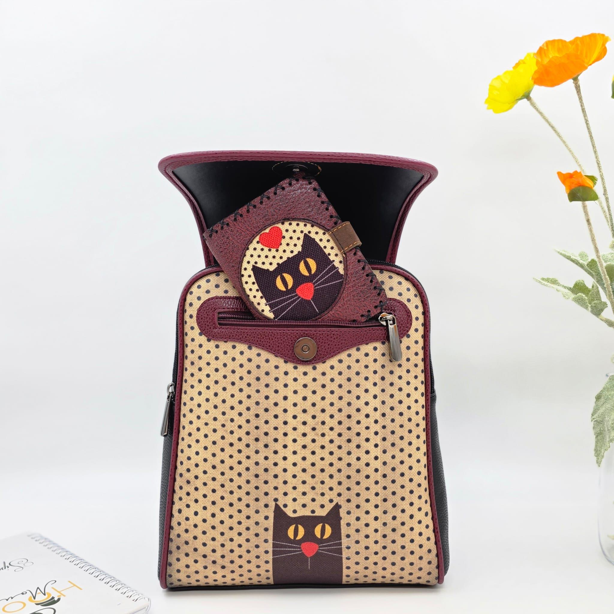Kedi Aşkı Figürlü Kapaklı Sırt Çantası Siyah, Küçük Cüzdan Bordo Etnik Bohem Style Kombin