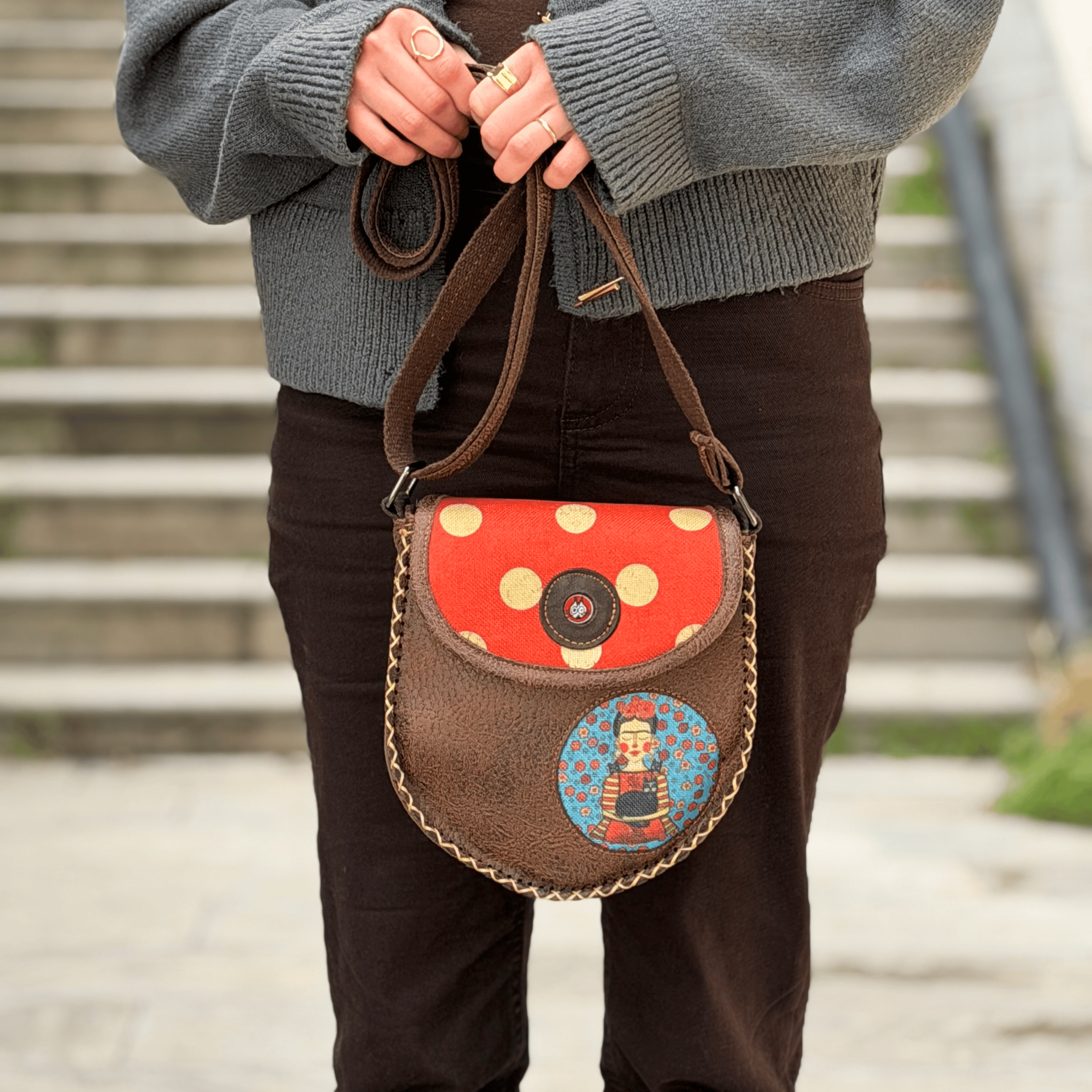 Klasik Frida Çapraz Örgülü Kol Çantası Etnik Bohem Style - KAHVE