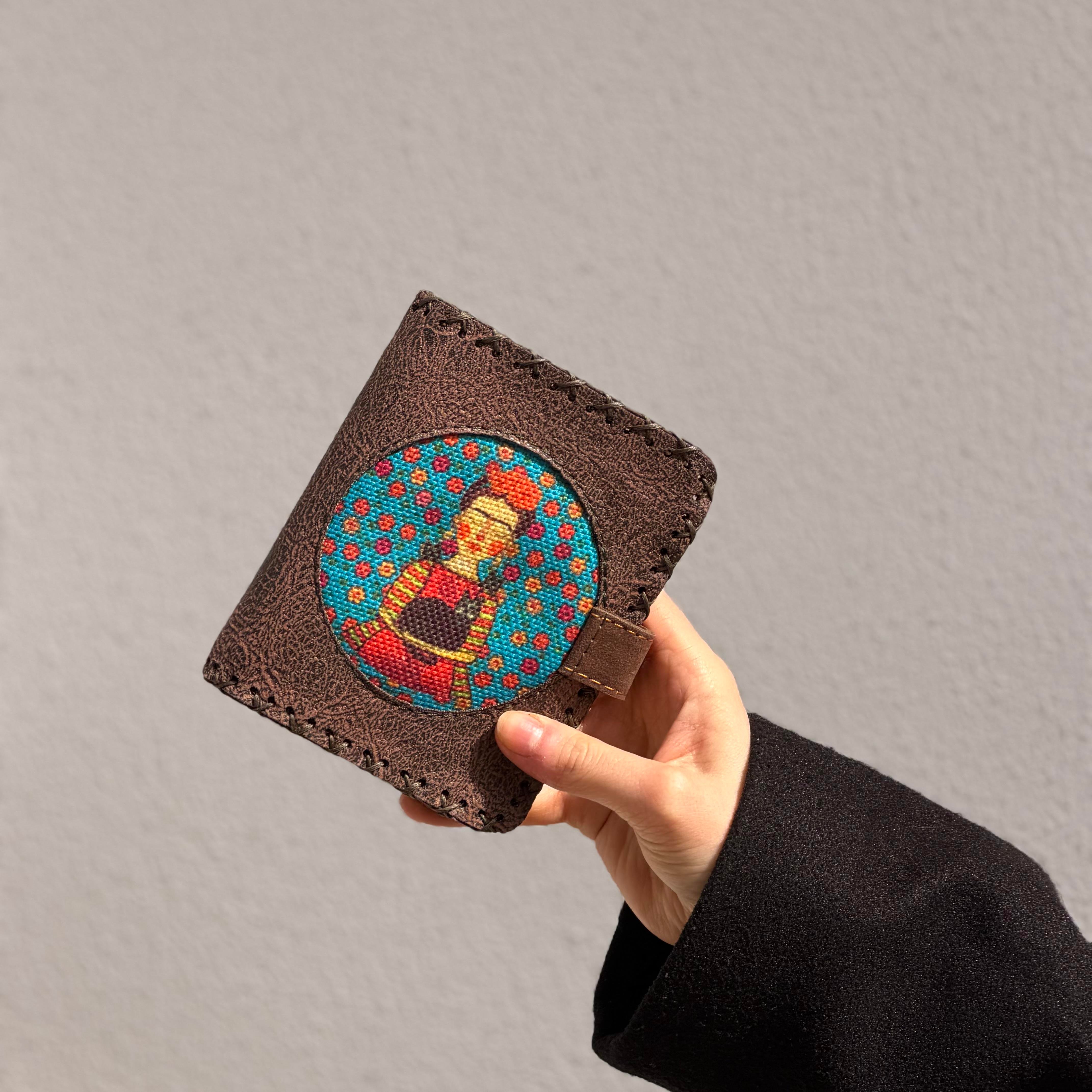 Mavi Frida Figürlü Küçük Cüzdan Etnik Bohem Retro Style -KAHVE