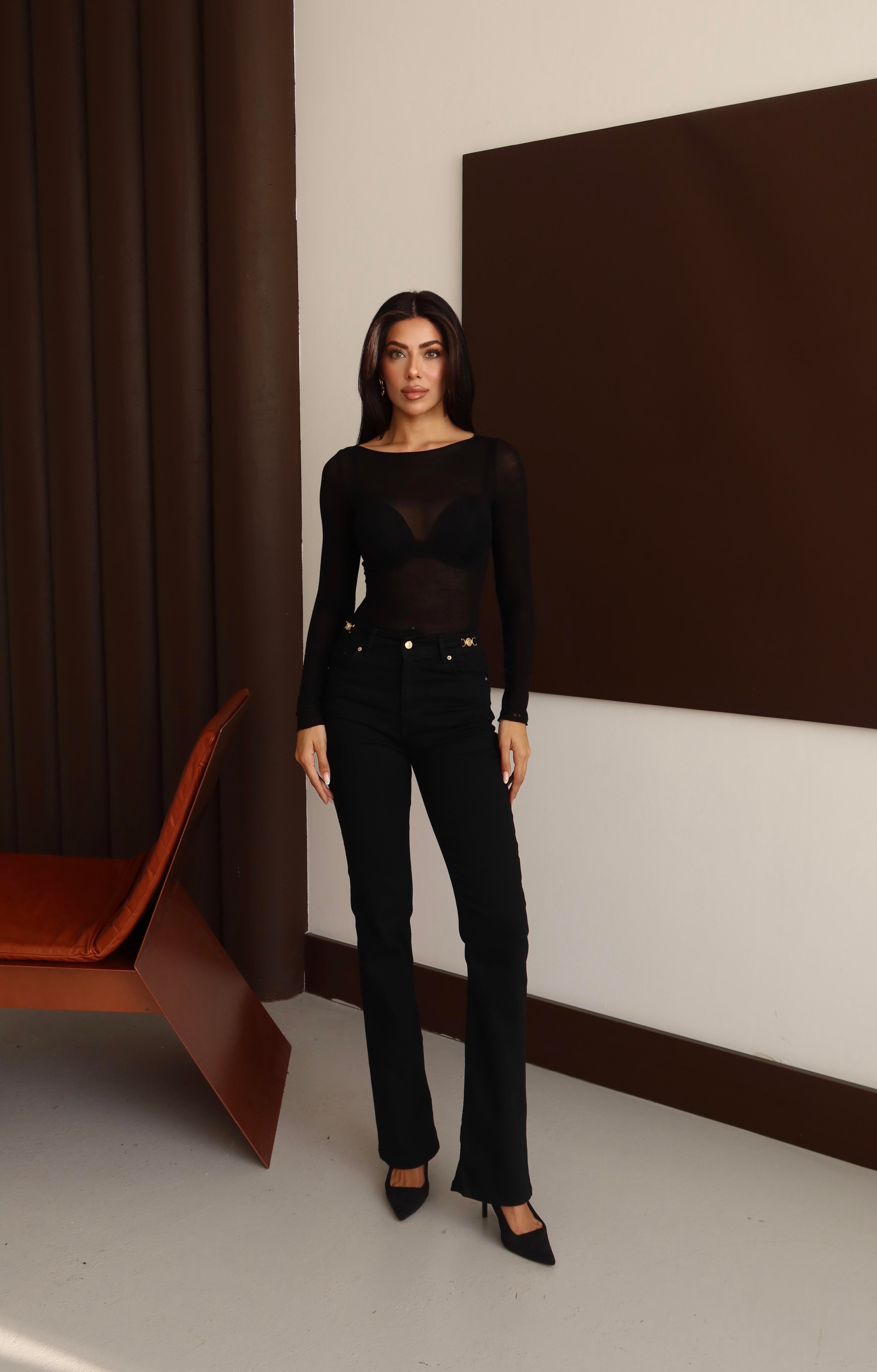 LACARINOHigh Waist Belt Buckle Detailed Half Spanish Leg Black Jeans