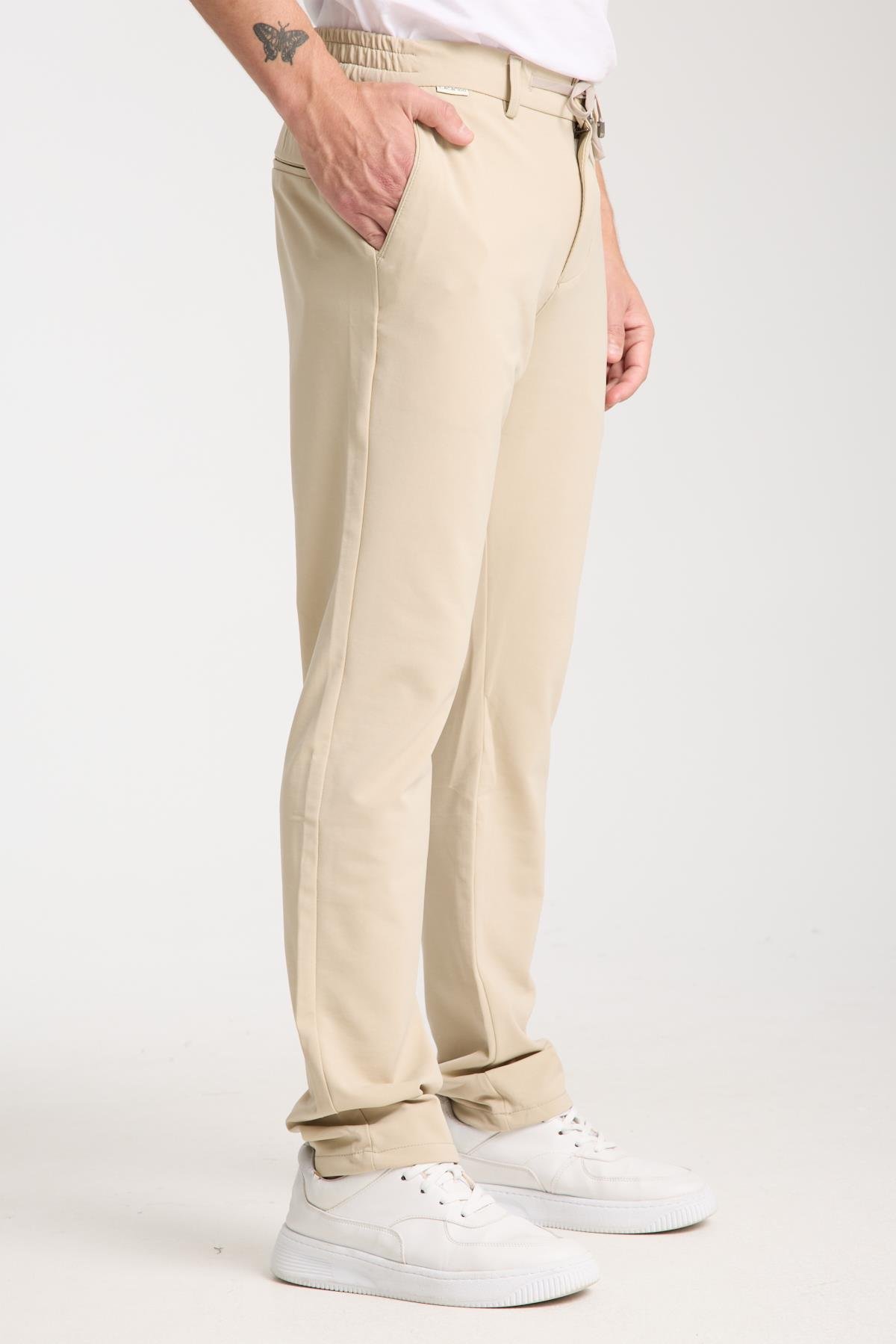 LACARINOErkek Yüksek Bel Dar Kesim Bej Jogger Pantolon