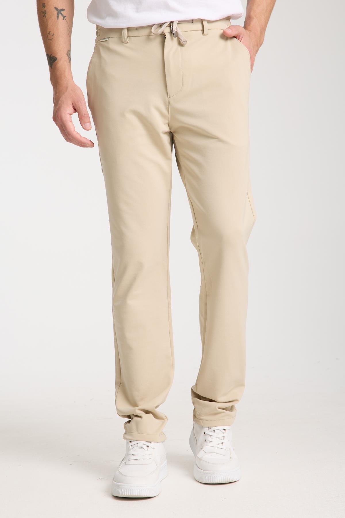 LACARINOErkek Yüksek Bel Dar Kesim Bej Jogger Pantolon