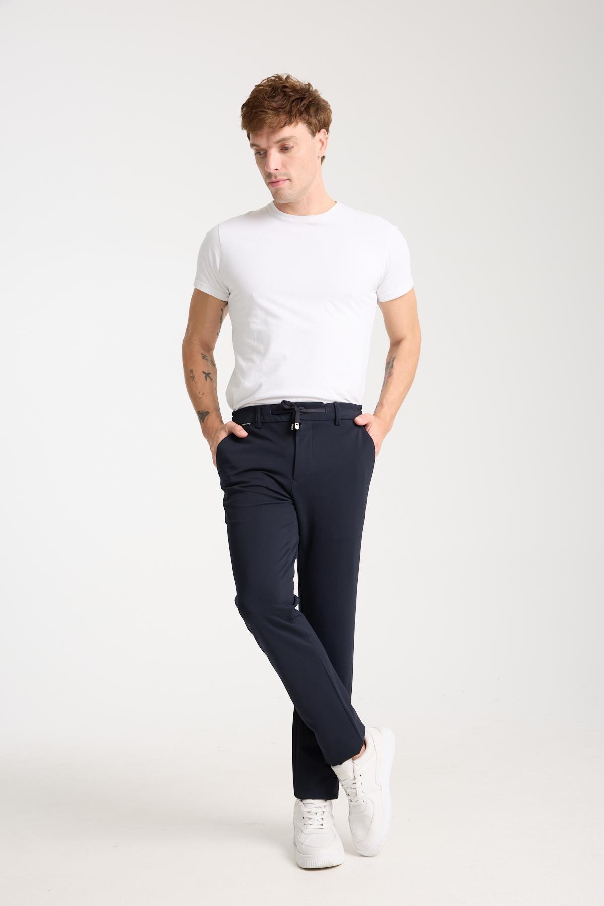 LACARINOErkek Yüksek Bel Dar Kesim Lacivert Jogger Pantolon