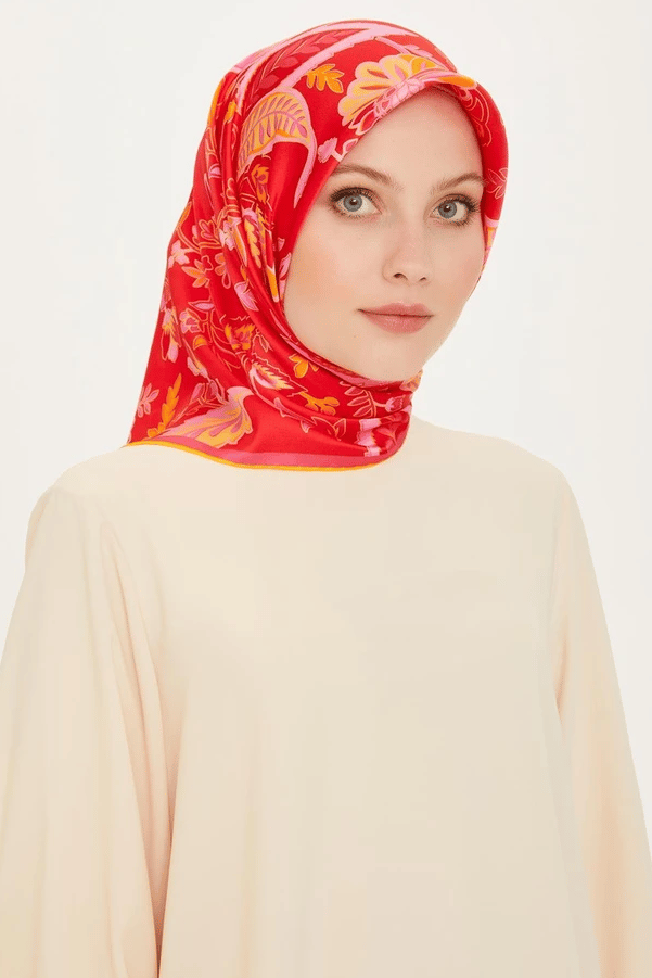Armine Sura Saf İpek Eşarp 