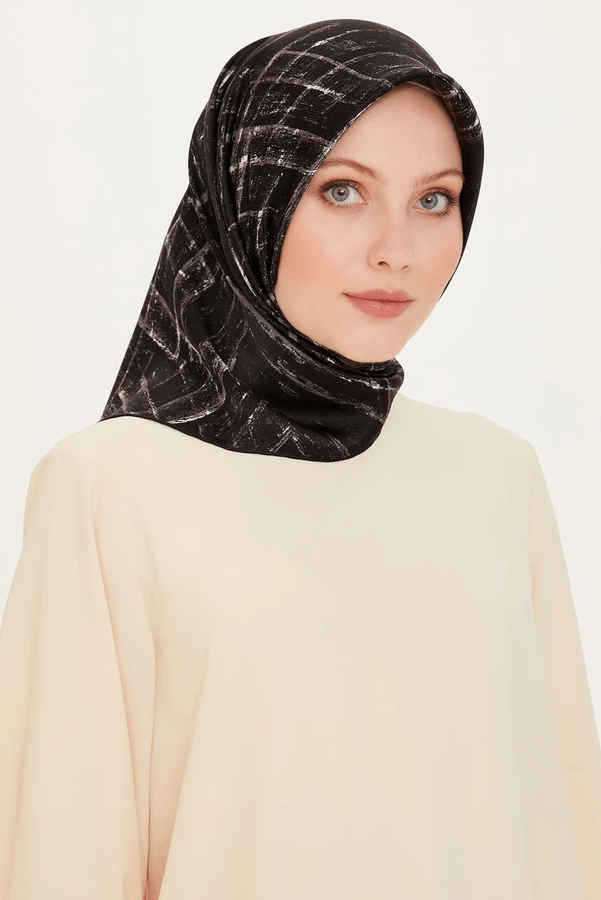 Armine Sura Saf İpek Eşarp 