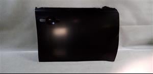 L200 KAPI SACI ÖN SAĞ ORJİNAL MITSUBISHI CR 07-