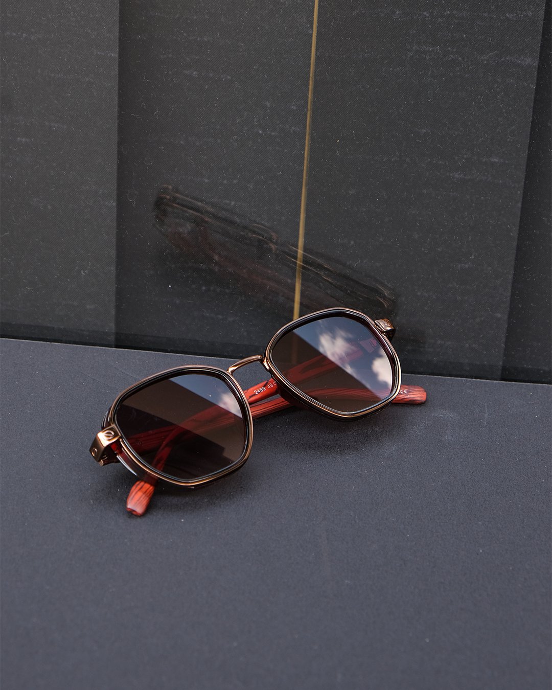 Rios Erkek Güneş Gözlüğü (Kırmızı-Kahve)