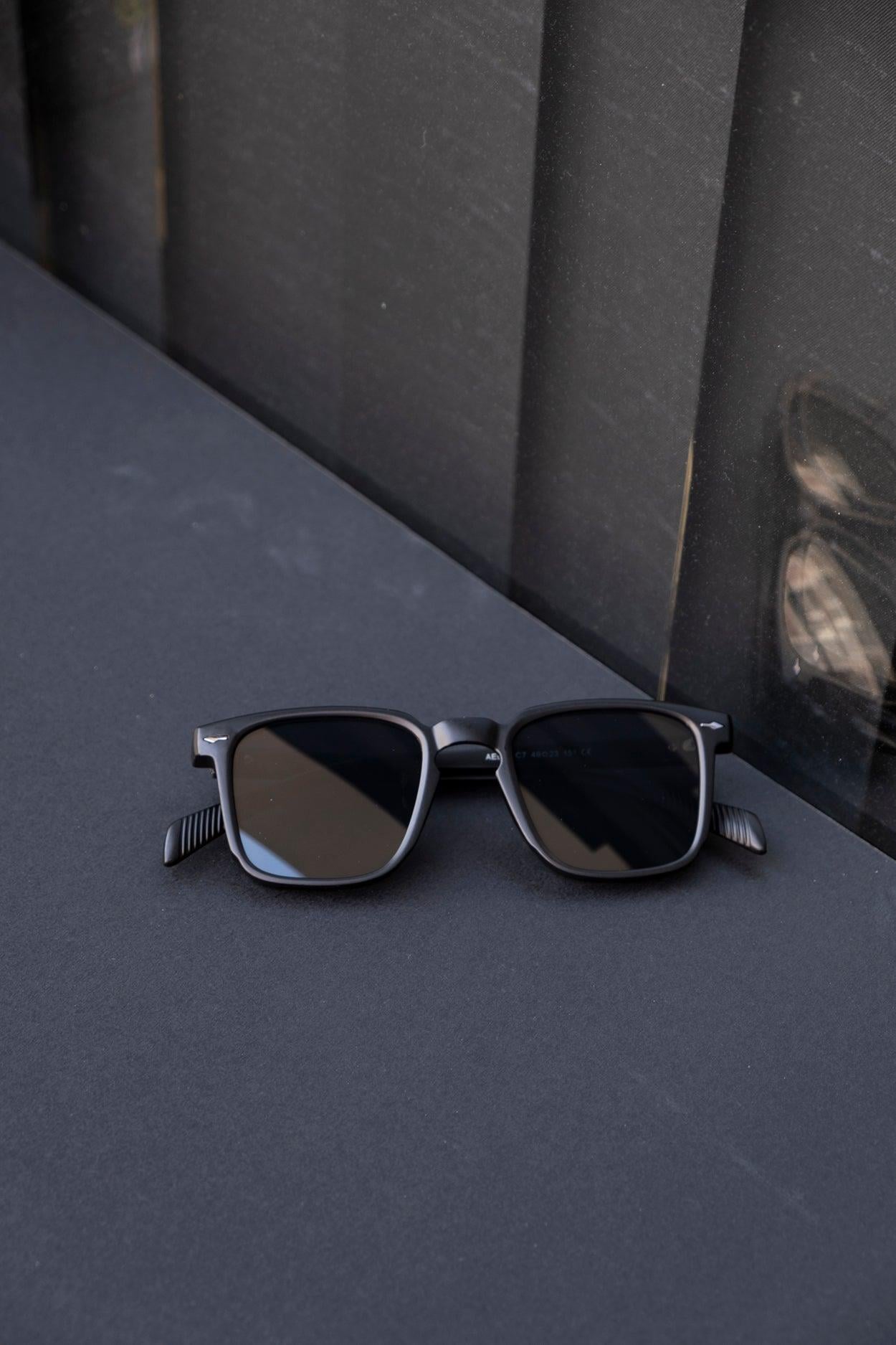 Wayne Güneş Gözlüğü (Black)