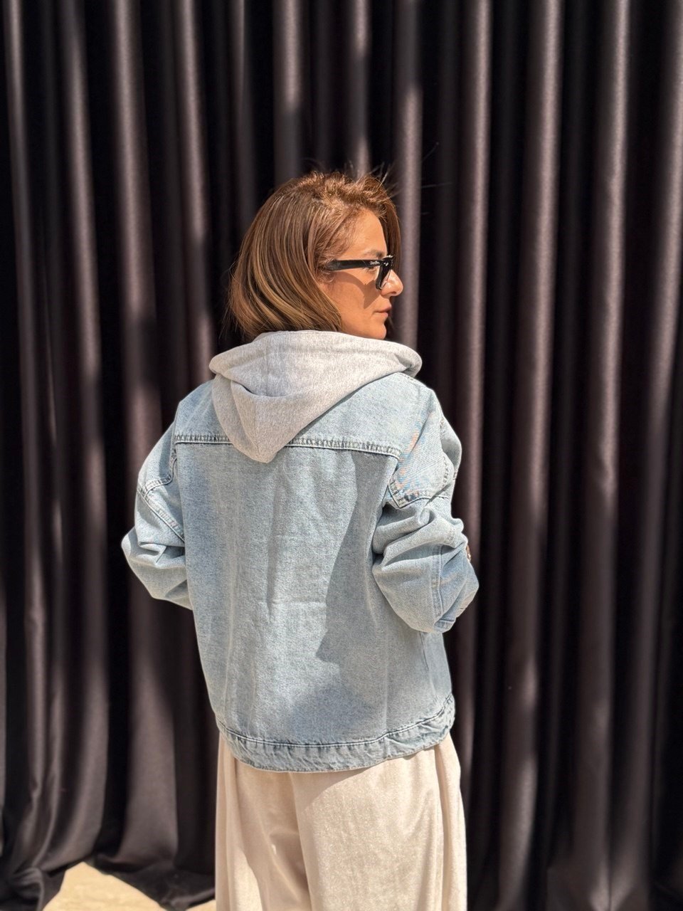 Kapişon Detaylı Denim Ceket