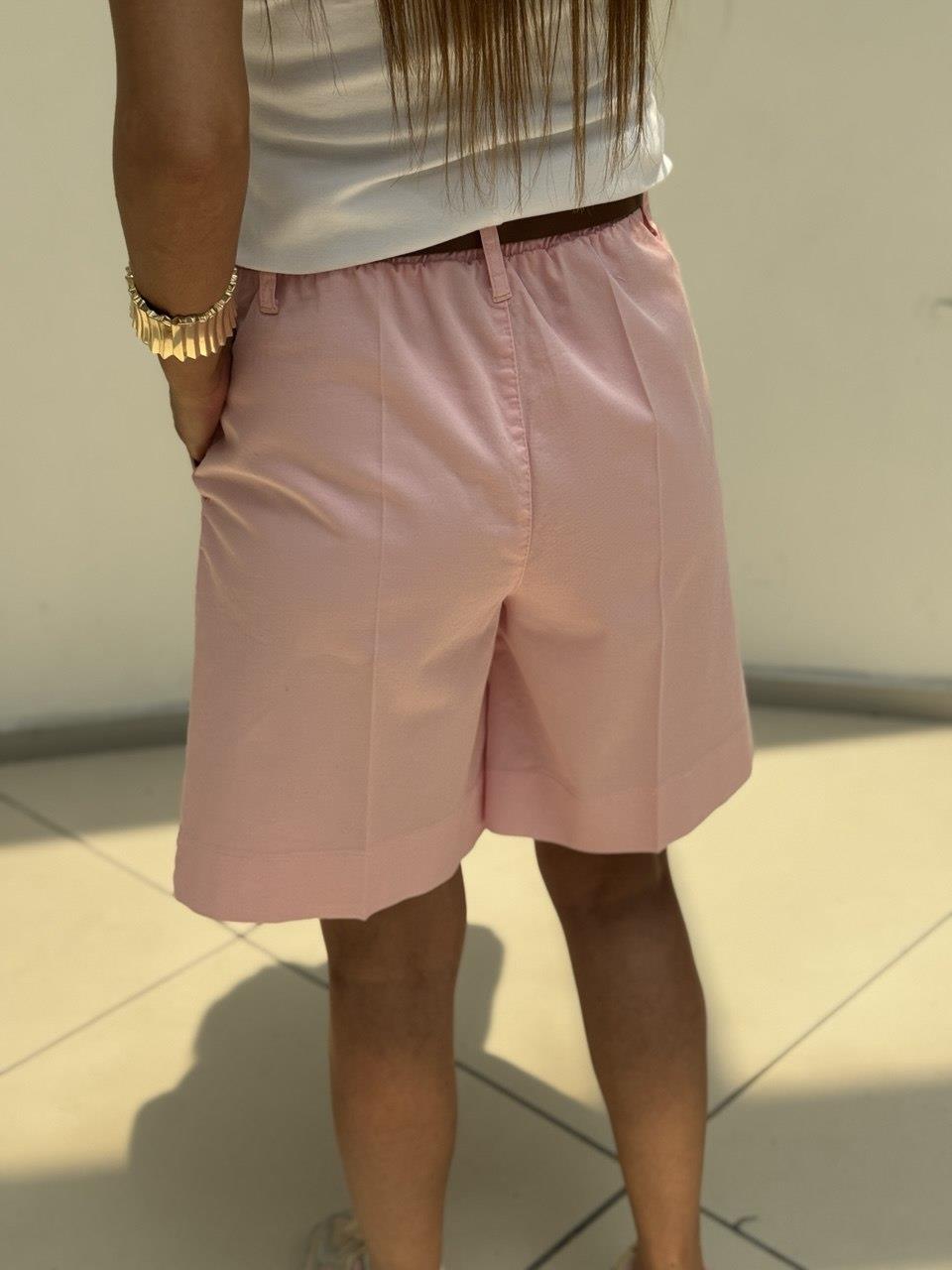 Kemerli Gabardin Şehir Boyu Şort Pembe