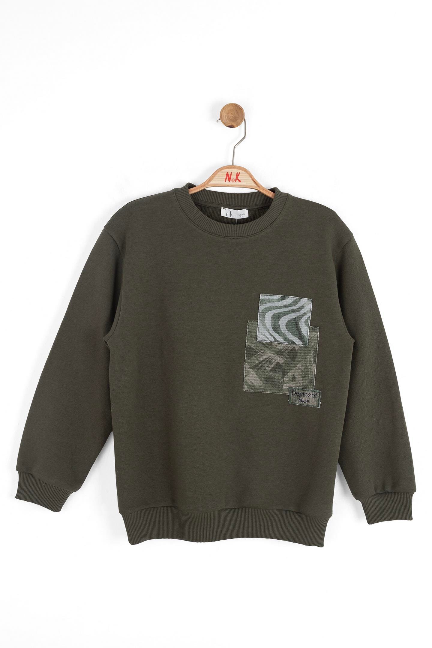 Nk Erkek Çocuk Depthsof Sweatshirt 8-14 Yaş Haki