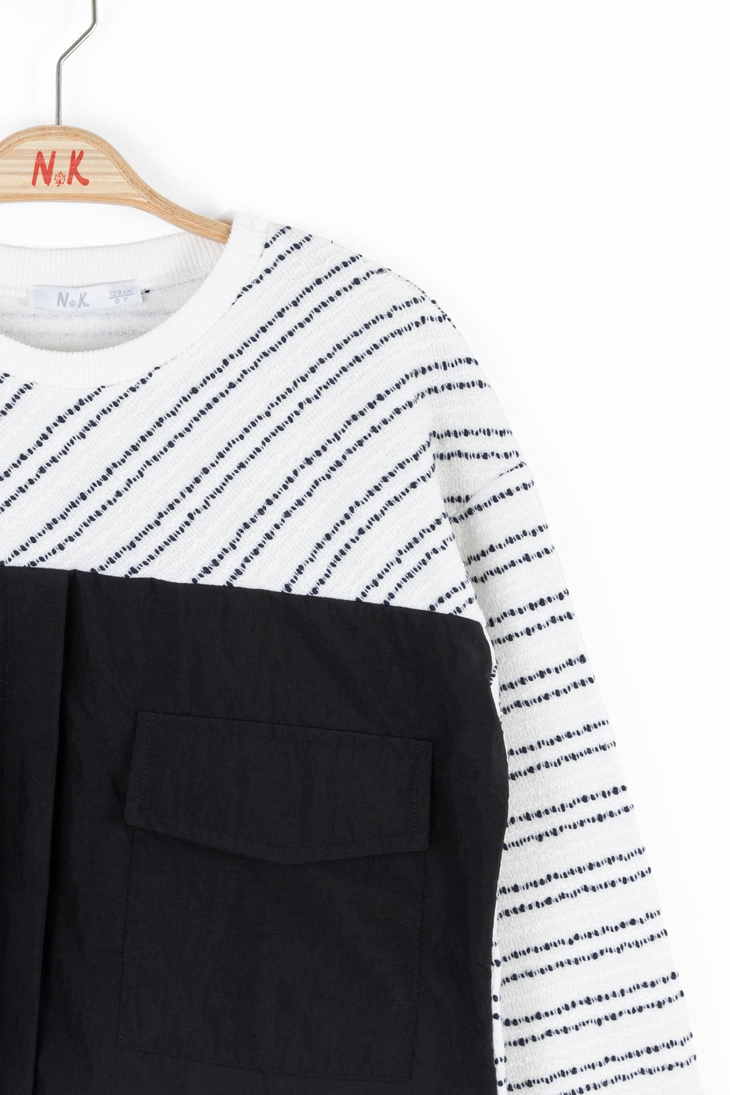 Nk Kız Çocuk Mood Sweatshirt 8-14 Yaş SİYAH