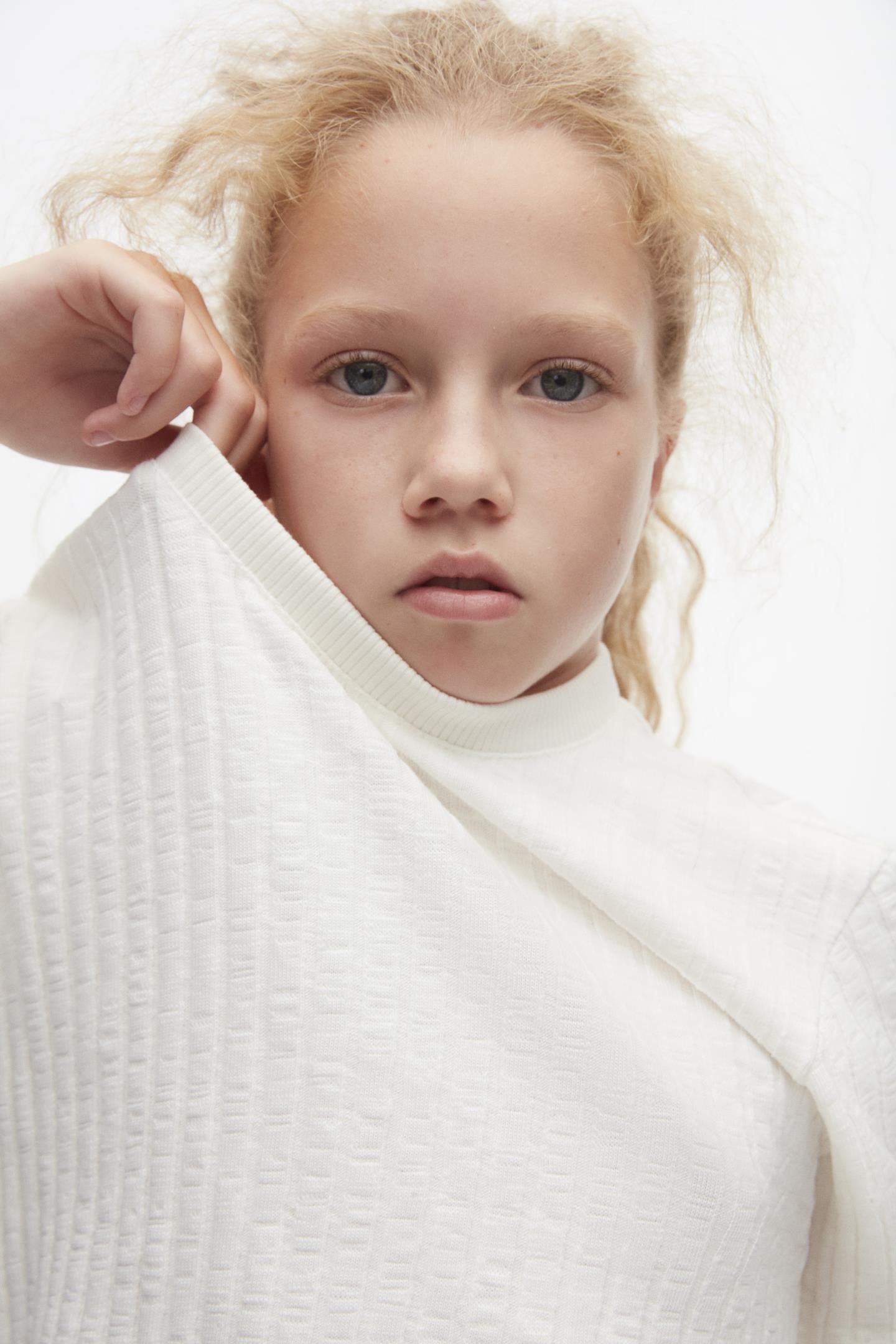 Nk Kız Çocuk Triko Kazak 8-14 Yaş EKRU