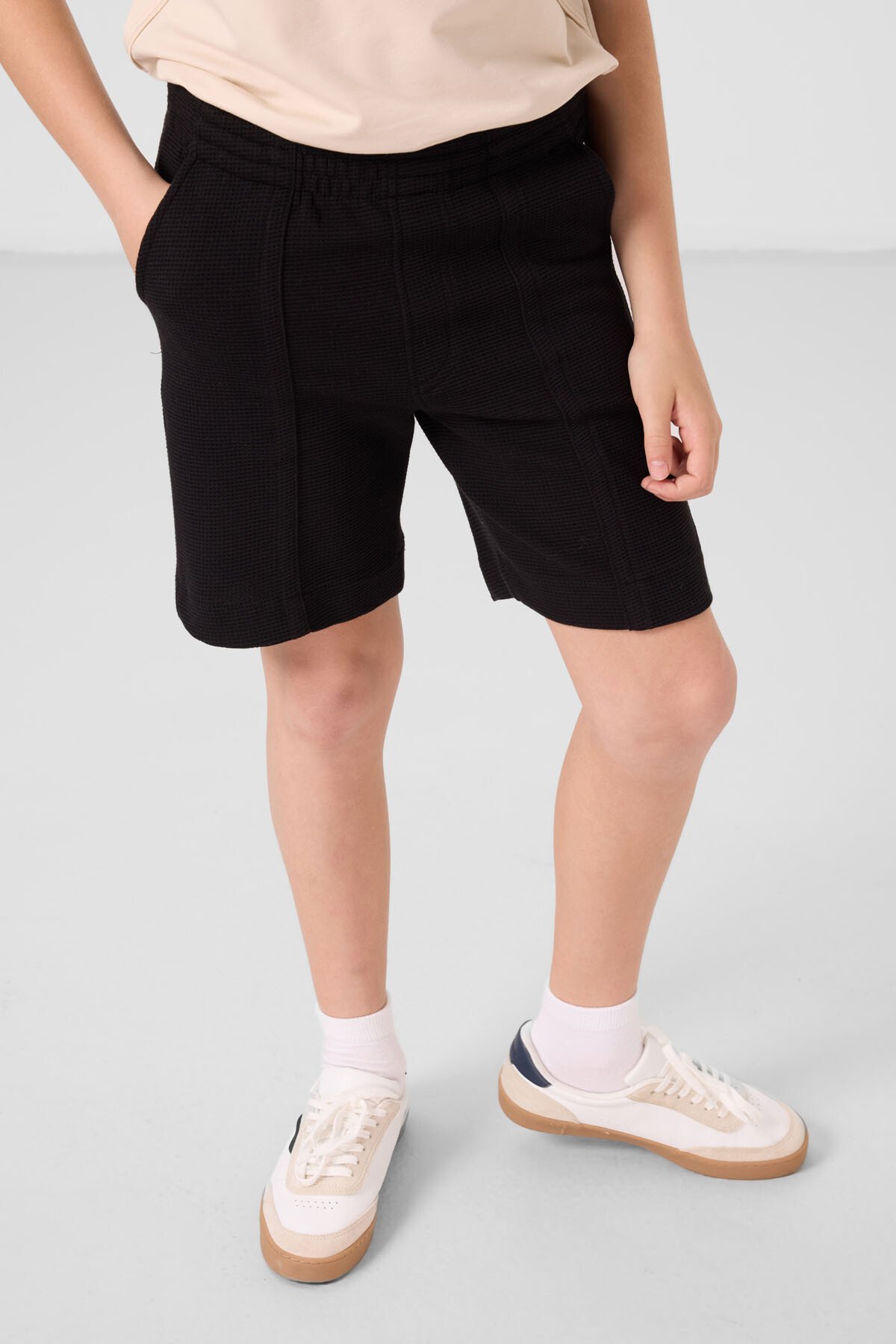 Tommylife Erkek Çocuk Pamuklu Şort 7-15 Yaş Siyah