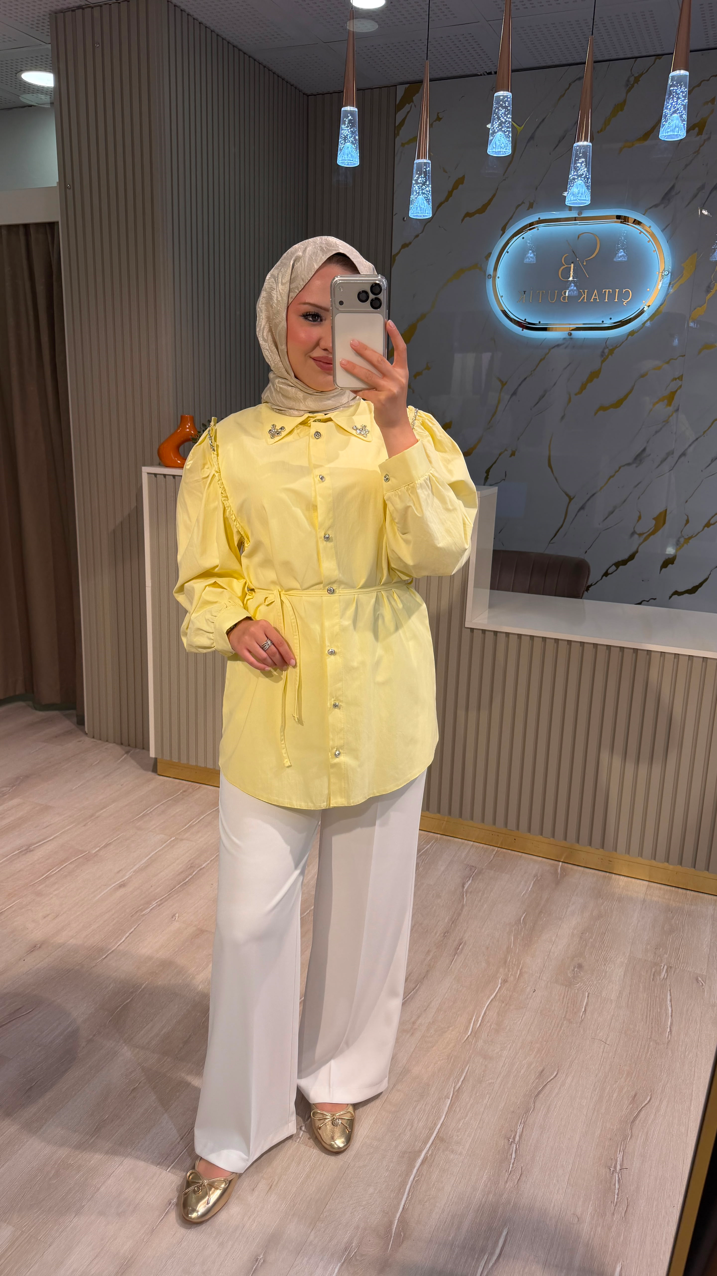 0368 GÖMLEK - SARI