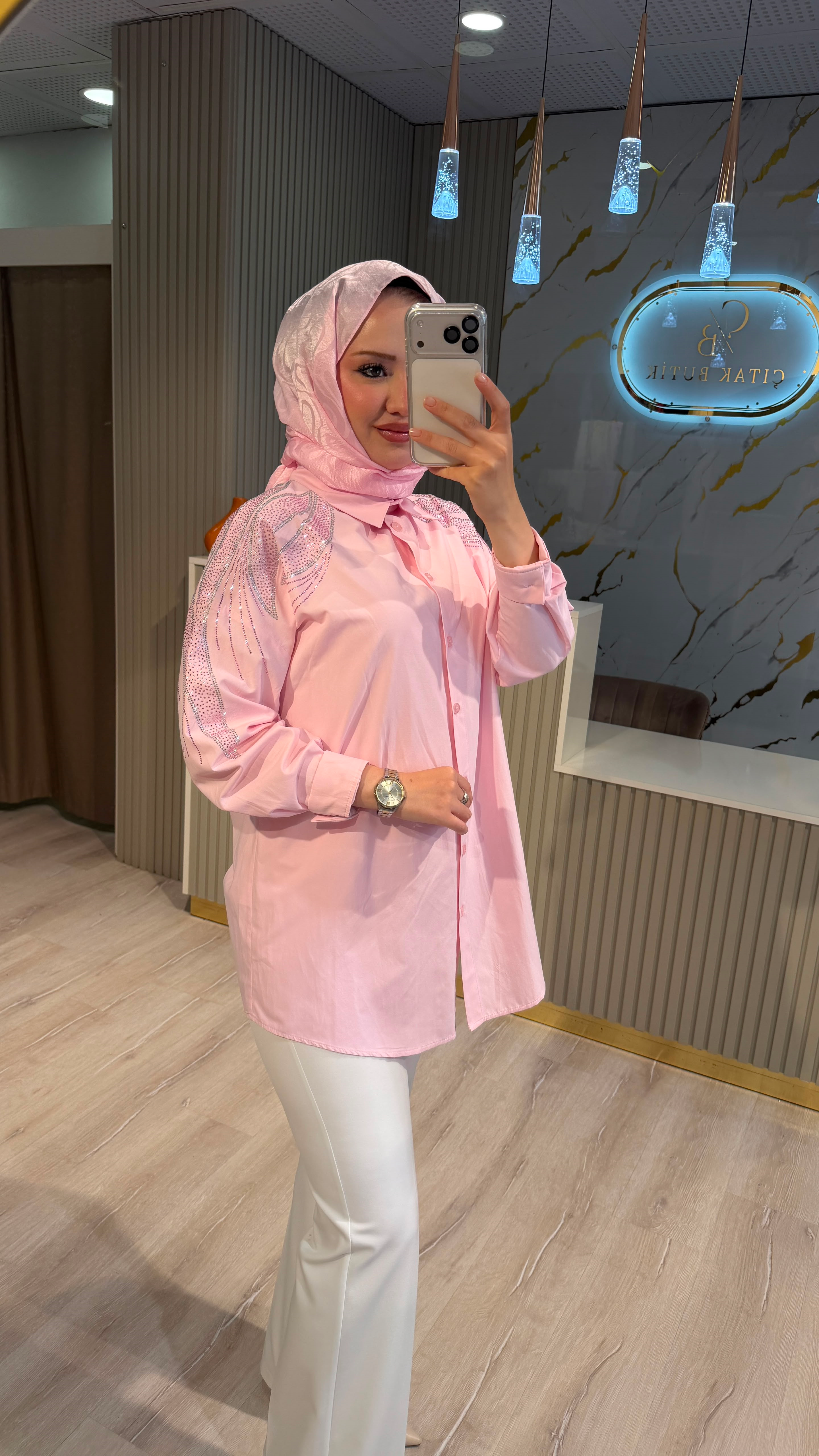 0371 GÖMLEK - PEMBE