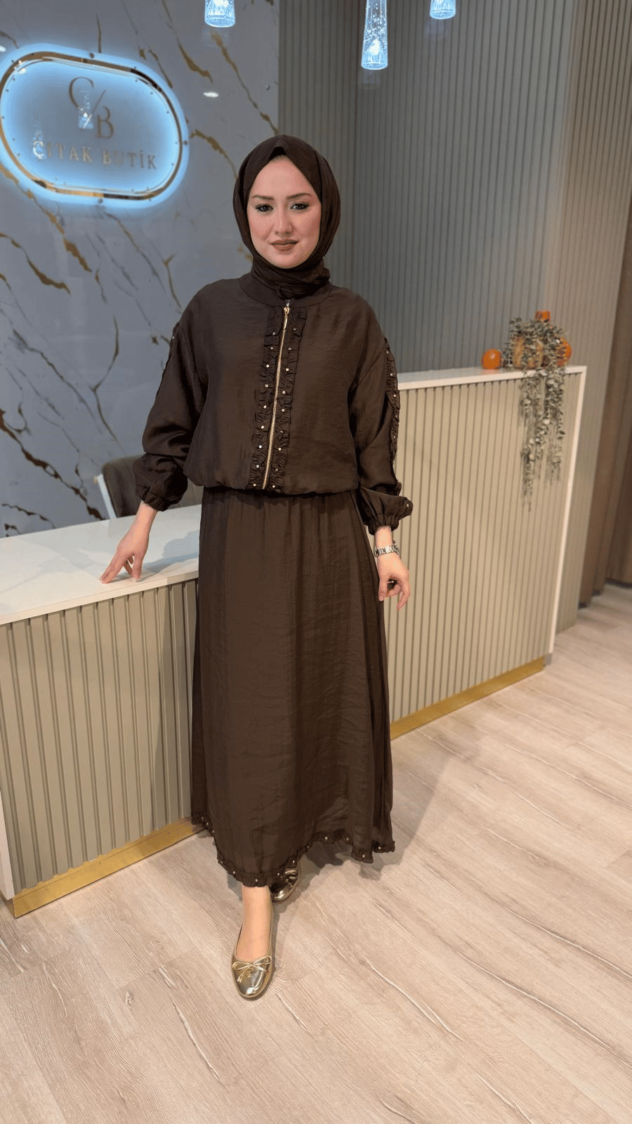 10988 ETEKLİ TAKIM - KAHVE