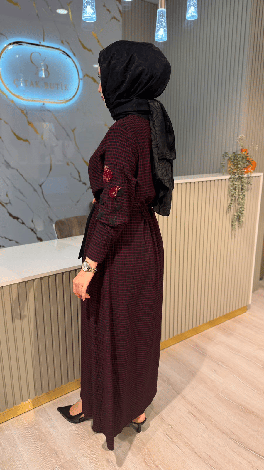 FUAT GÜRŞEN 6102 BONCUK DETAYLI ELBİSE-BORDO
