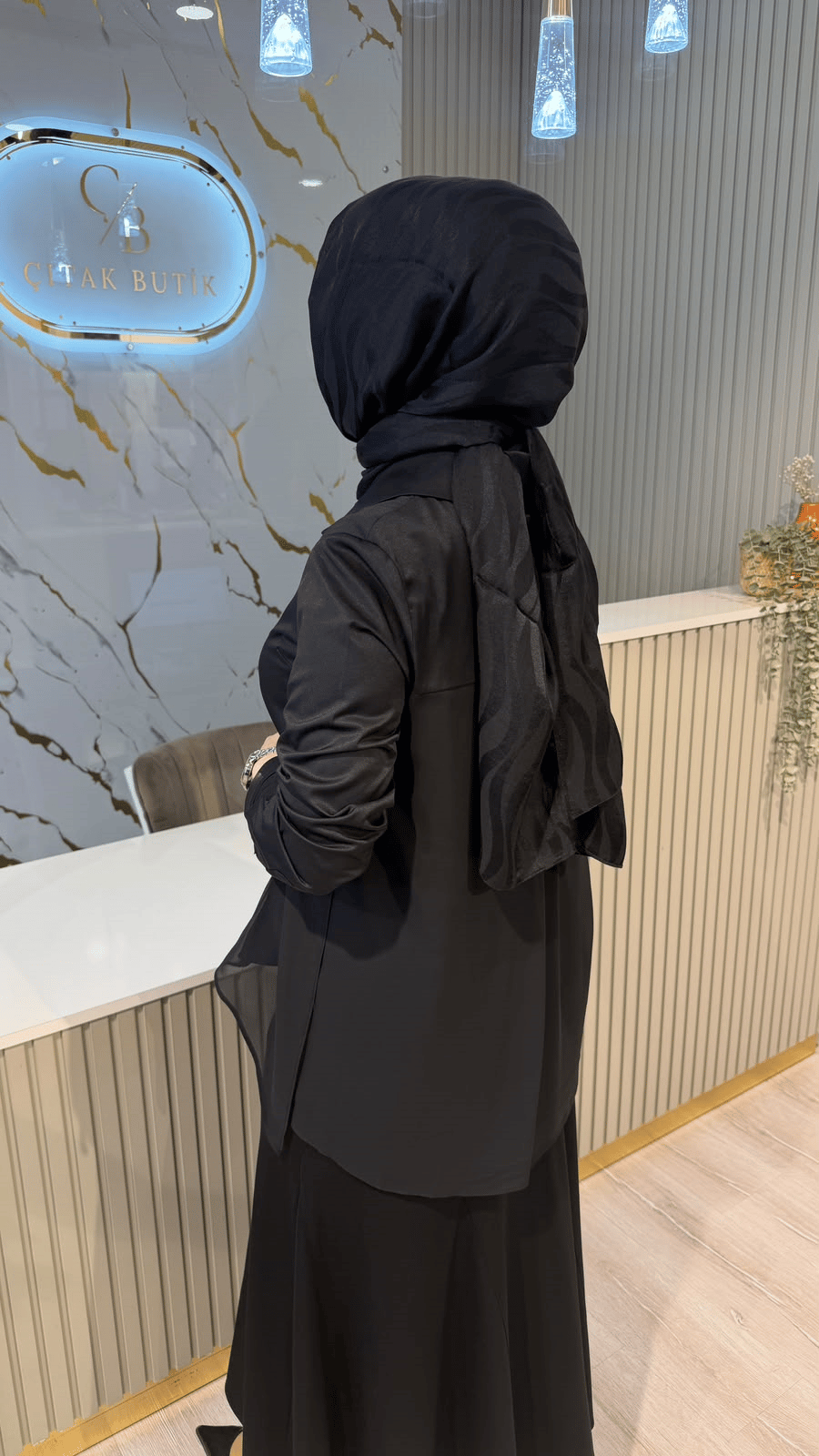 FUAT GÜRŞEN 6319 ŞİFON DETAYLI GÖMLEK - SİYAH