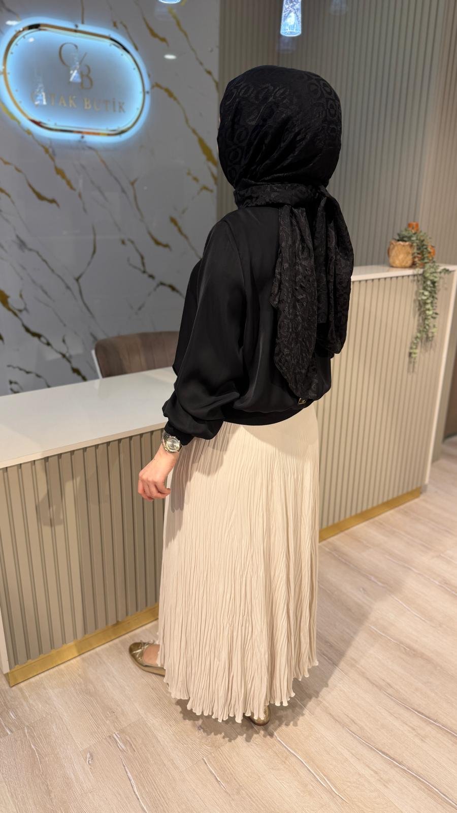 GHİSA 4424 BLUZ - SİYAH