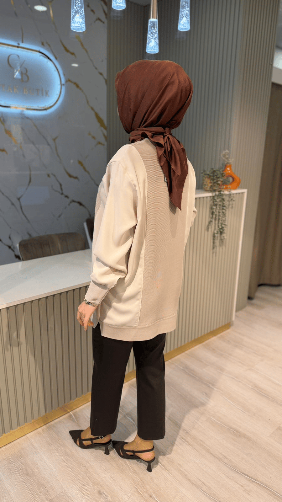 GHİSA 4477 TUNIK - BEJ