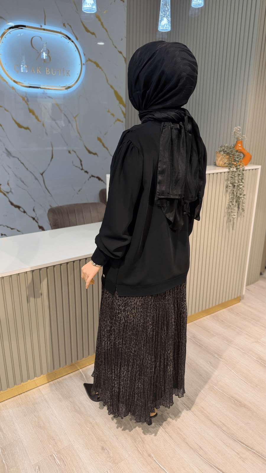 GHİSA 4488 TUNIK-SİYAH