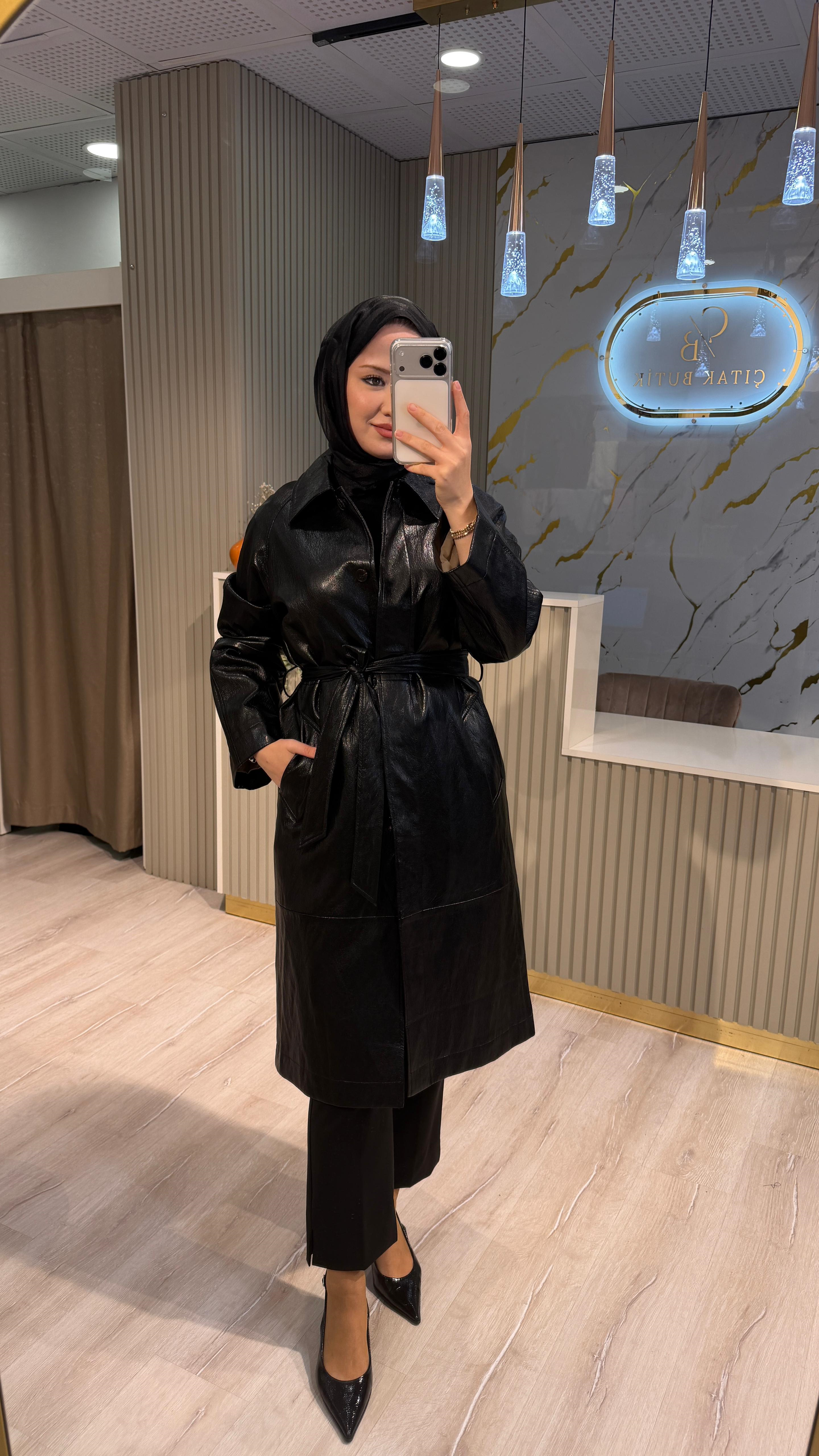 GHİSA 6580 DERİ KABAN - SİYAH