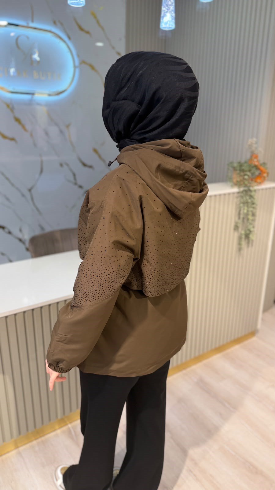 GHİSA 6587 TAŞ DETAY KABAN - KAHVE