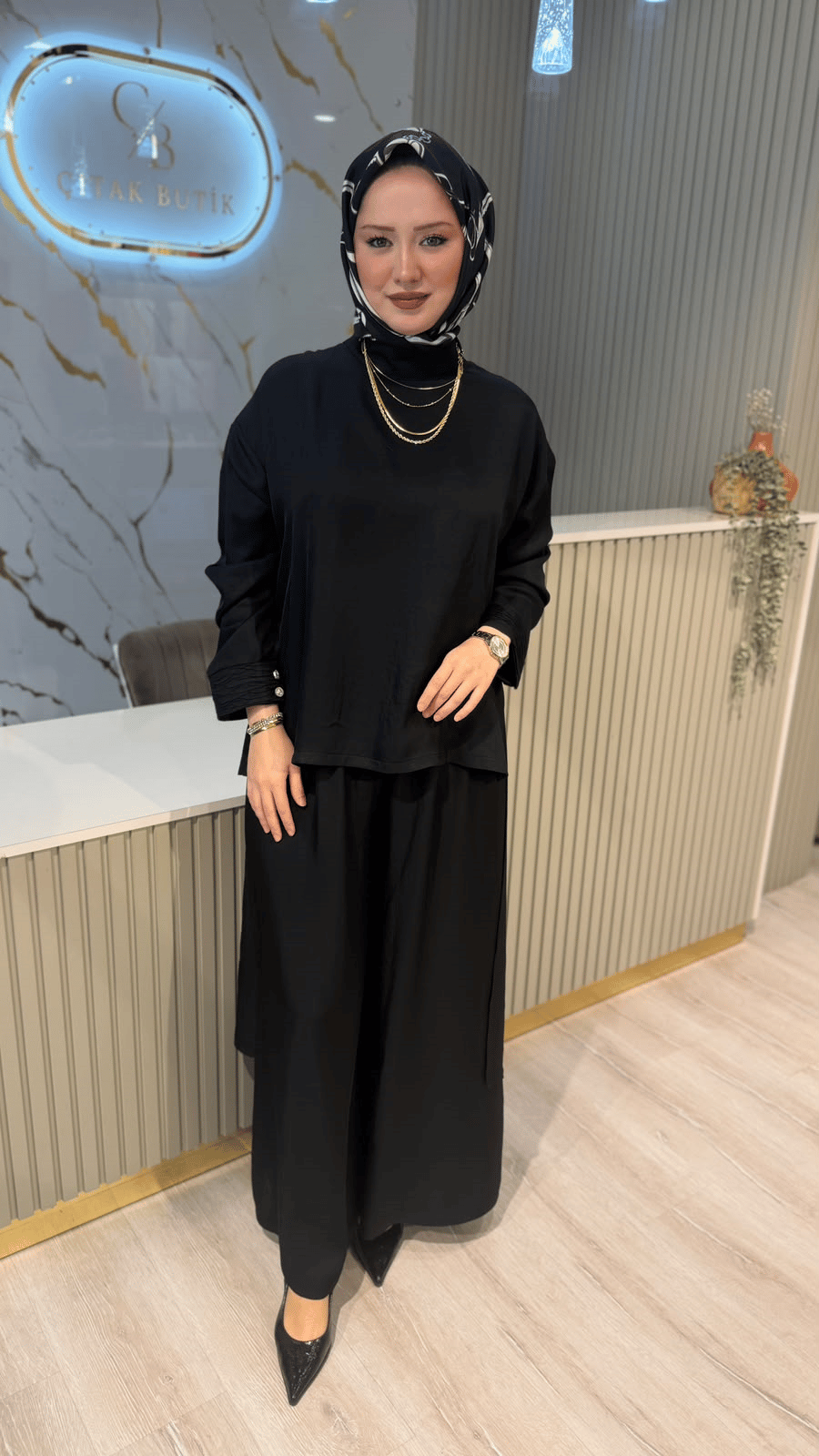 GHİSA 9427 TASARIM TAKIM- SİYAH
