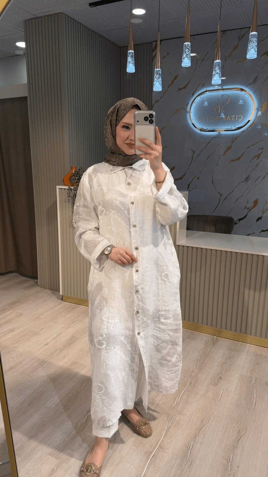 İTHAL 805 YAZI DETAYLI GÖMLEK KAP - EKRU