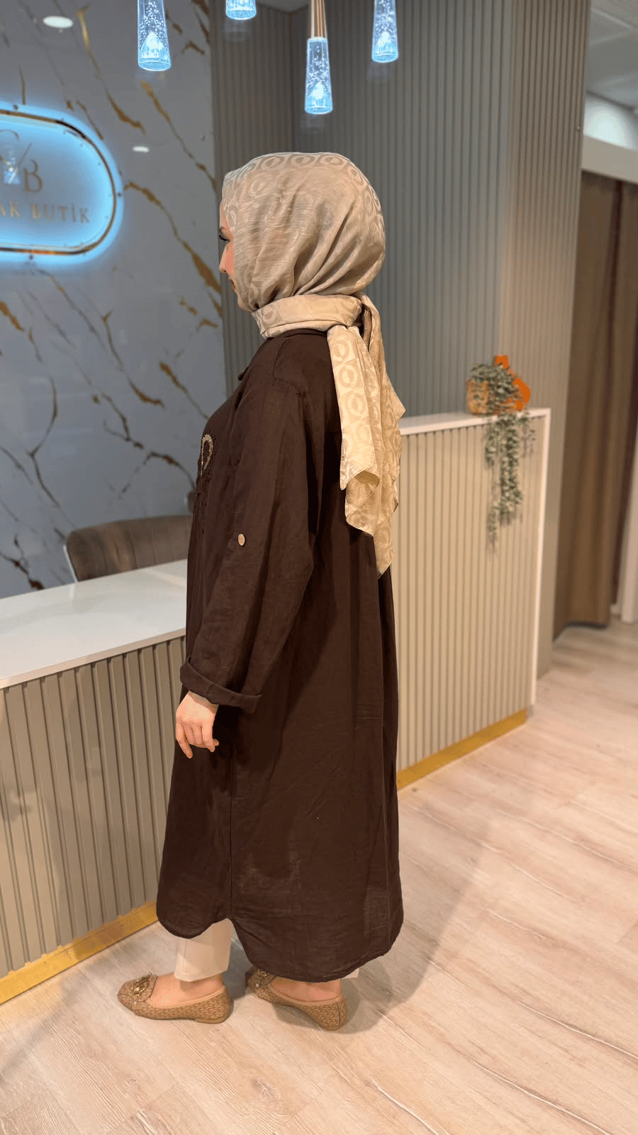 İTHAL 807 NAKIŞ PUL DETAYLI GÖMLEK KAP - KAHVE